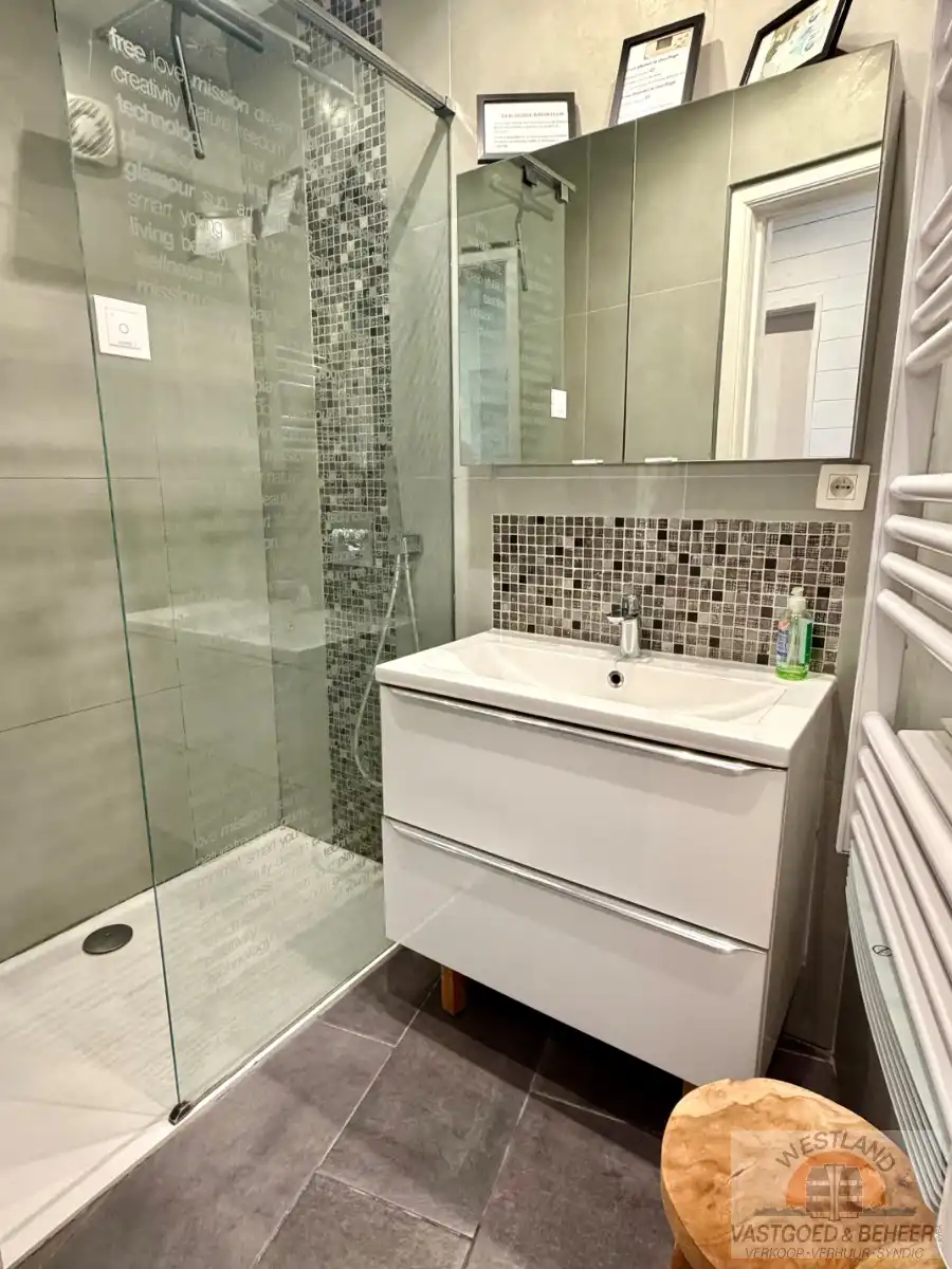 Exclusief hoekappartement met panoramisch zeezicht, parkeerplaats inbegrepen foto 10