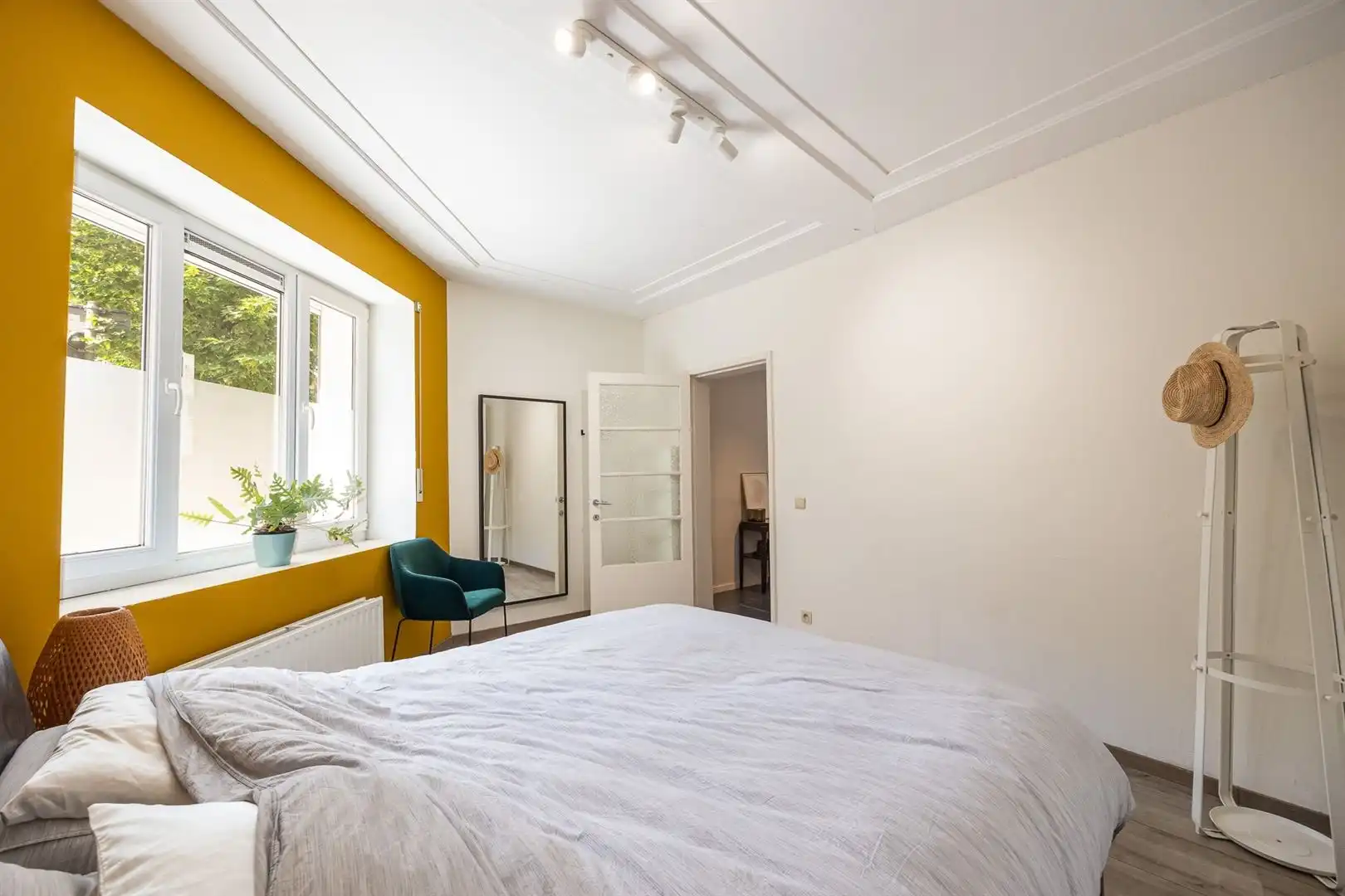 Gelijkvloers hoekappartement  foto 11