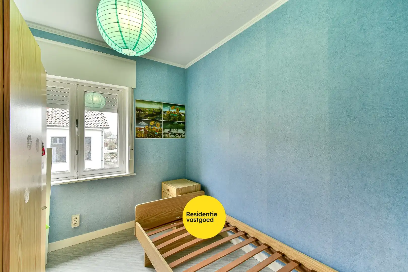 Te renoveren gezinswoning met drie slaapkamers en zongerichte tuin foto 13