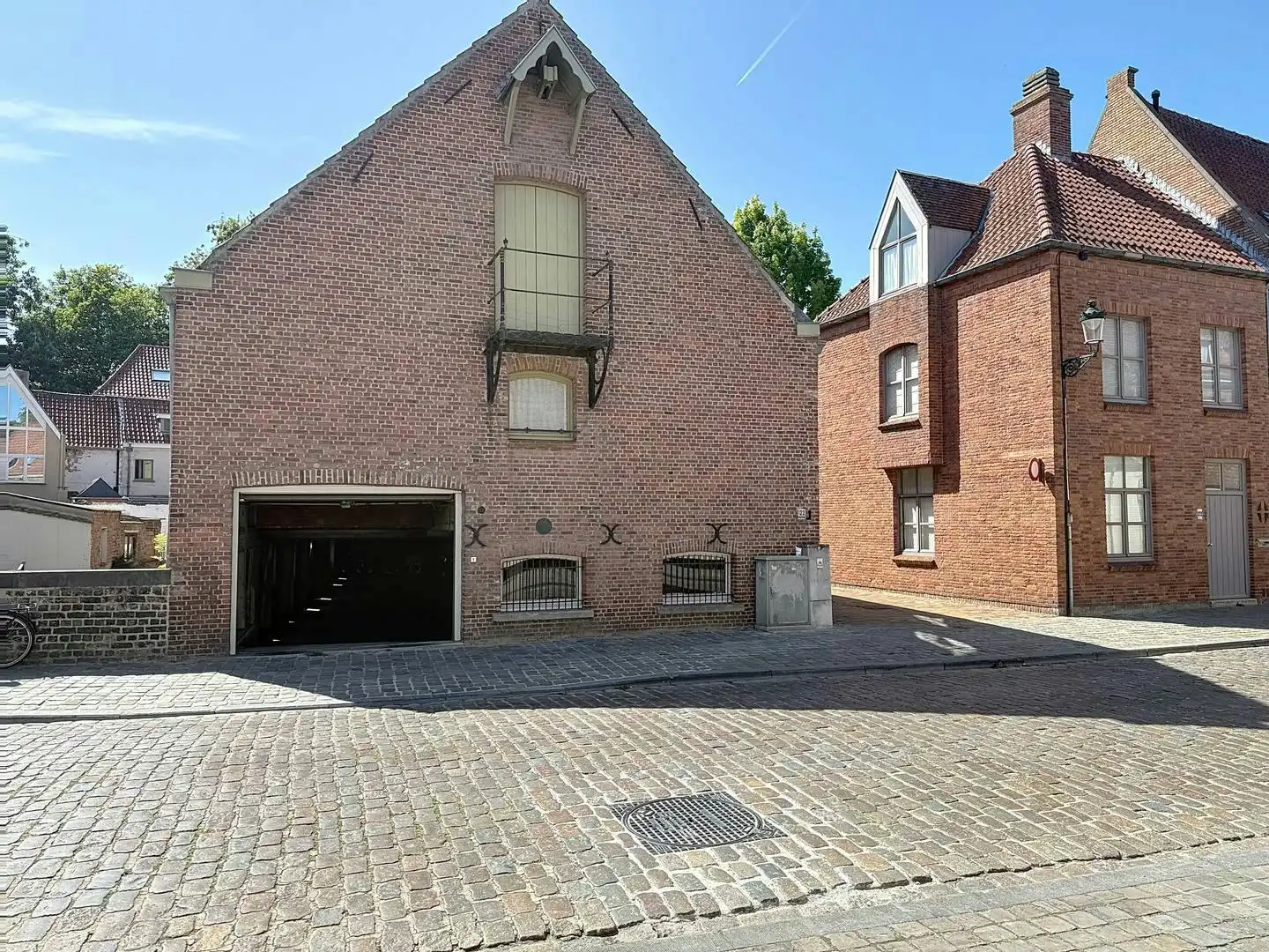 Staanplaats te koop op toplocatie in centrum Brugge foto {{pictureIndex}}