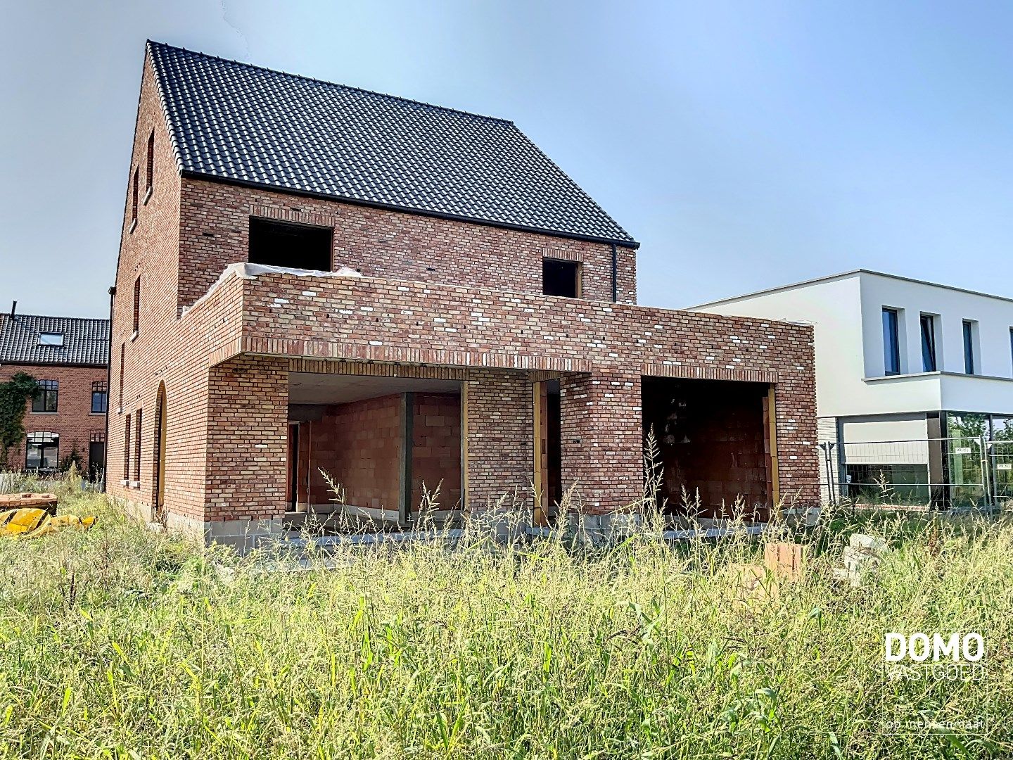 Prachtige CASCO pastoriewoning met 5 slaapkamers, inpandige garage en tuin te Hasselt. foto 12