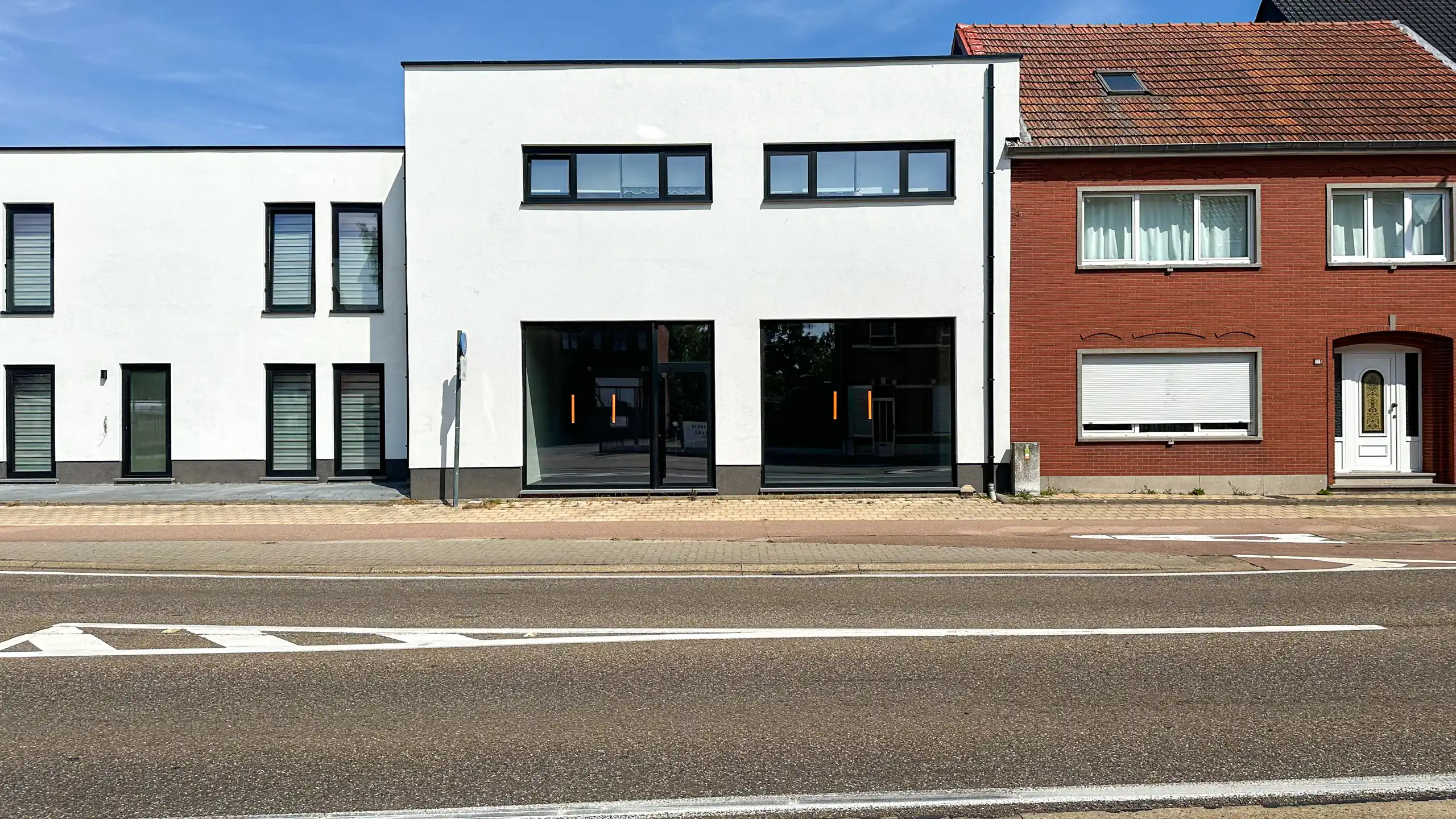 Afgewerkt handelspand van 90m² in Heppen met parkeerplaats! foto 20