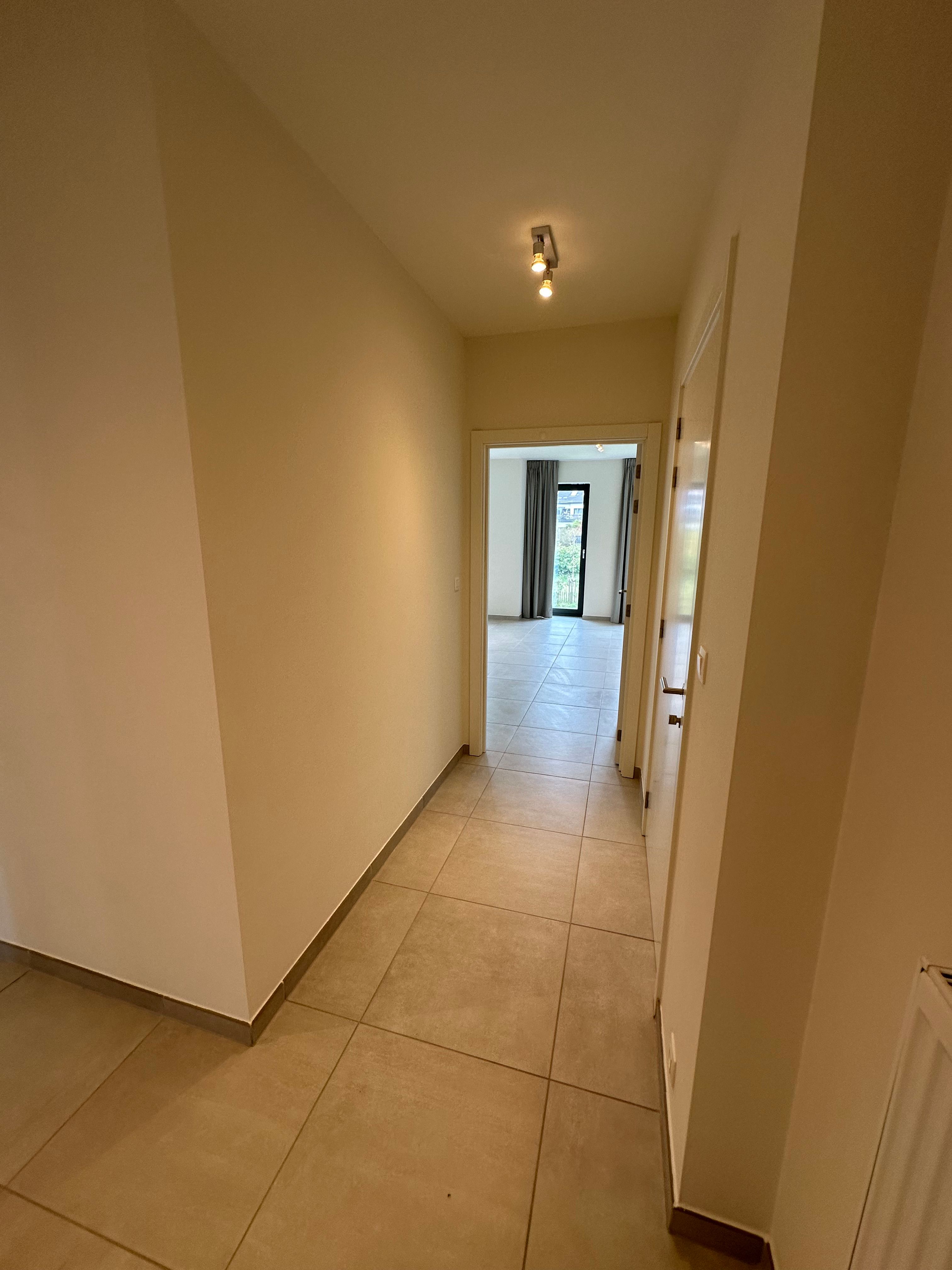 Te huur – Prachtig 2-slaapkamerappartement in Strombeek-Bever (Residentie Kloosterveld) foto 10