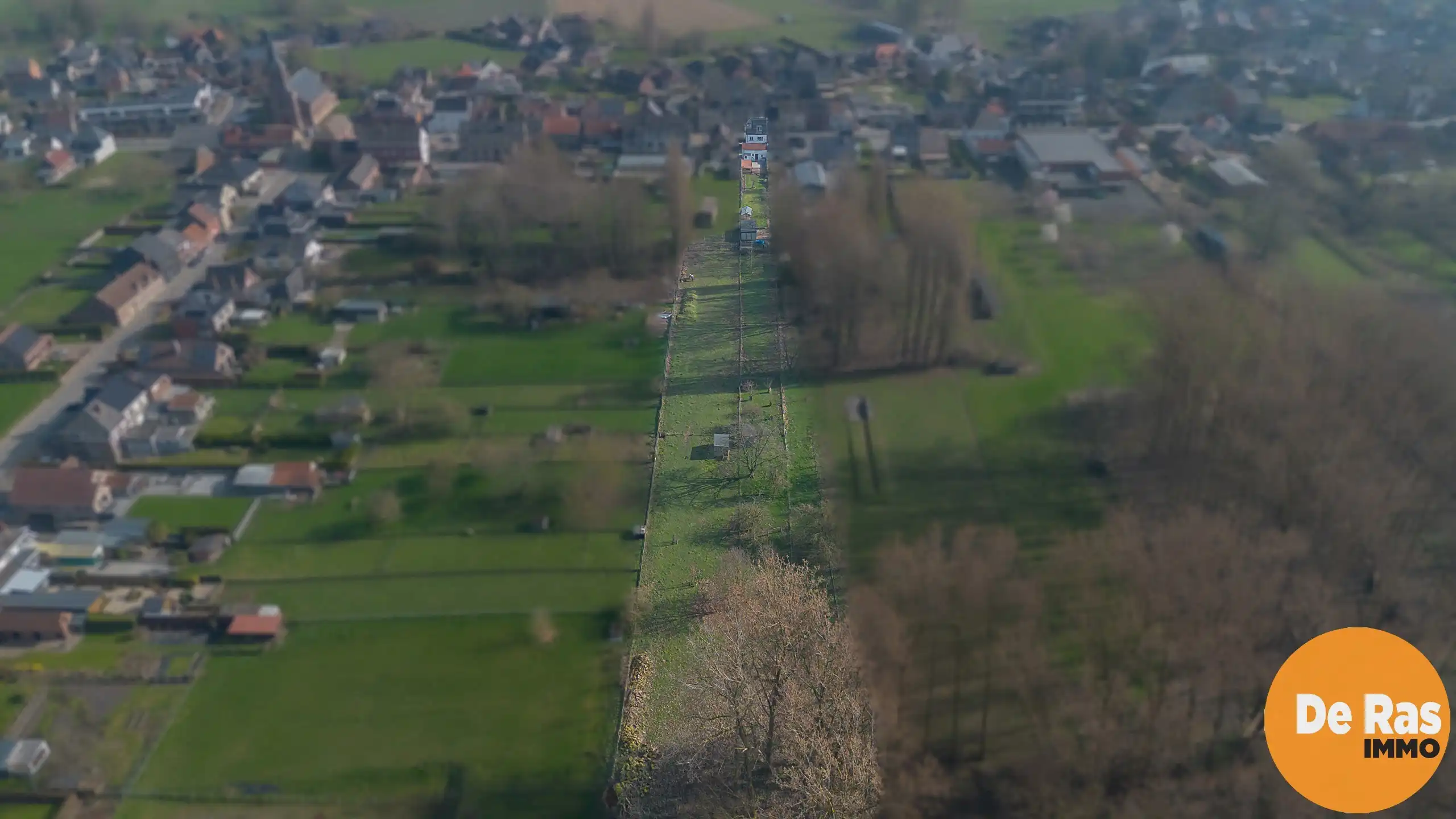 HELDERGEM - Gezellige woning met tuin, weide en stallen foto 31