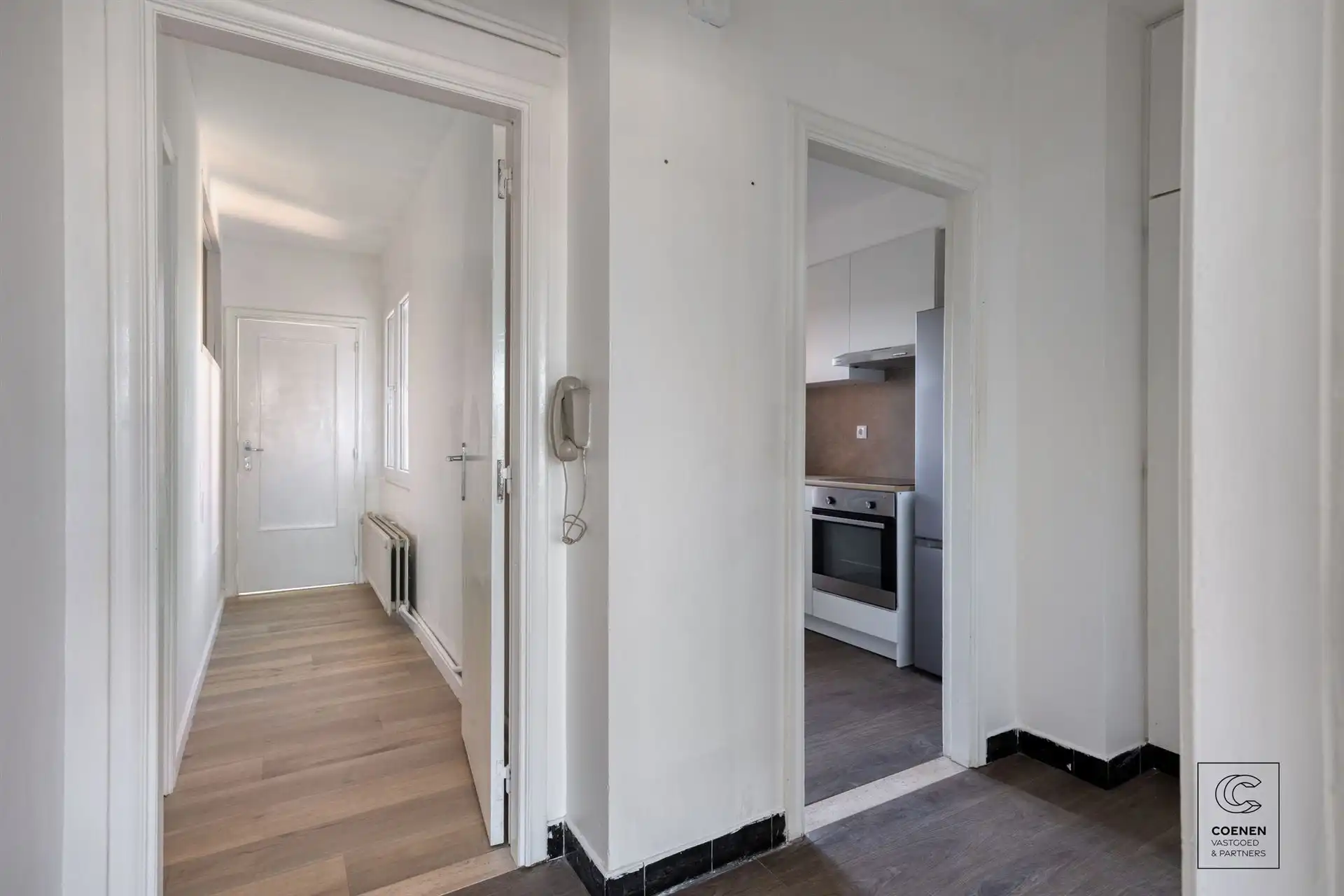 Lichtrijk appartement met zuidgericht terras en 3 slpk's foto {{pictureIndex}}
