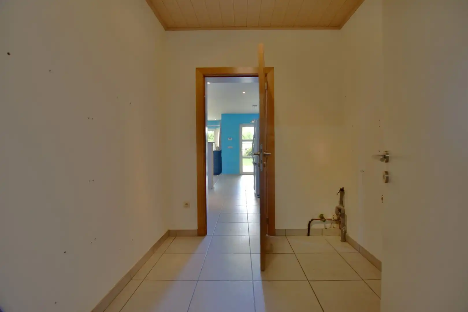 Gezellige instapklare woning met garage en tuin te Hamme centrum foto 16