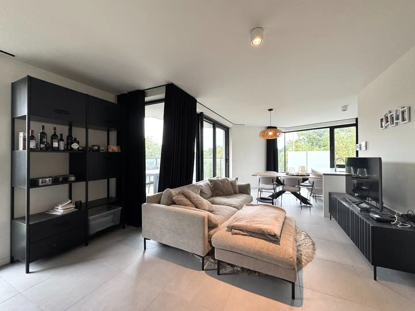 Prachtig bemeubeld appartement met 2 slaapkamers te huur nabij Genk centrum foto 8