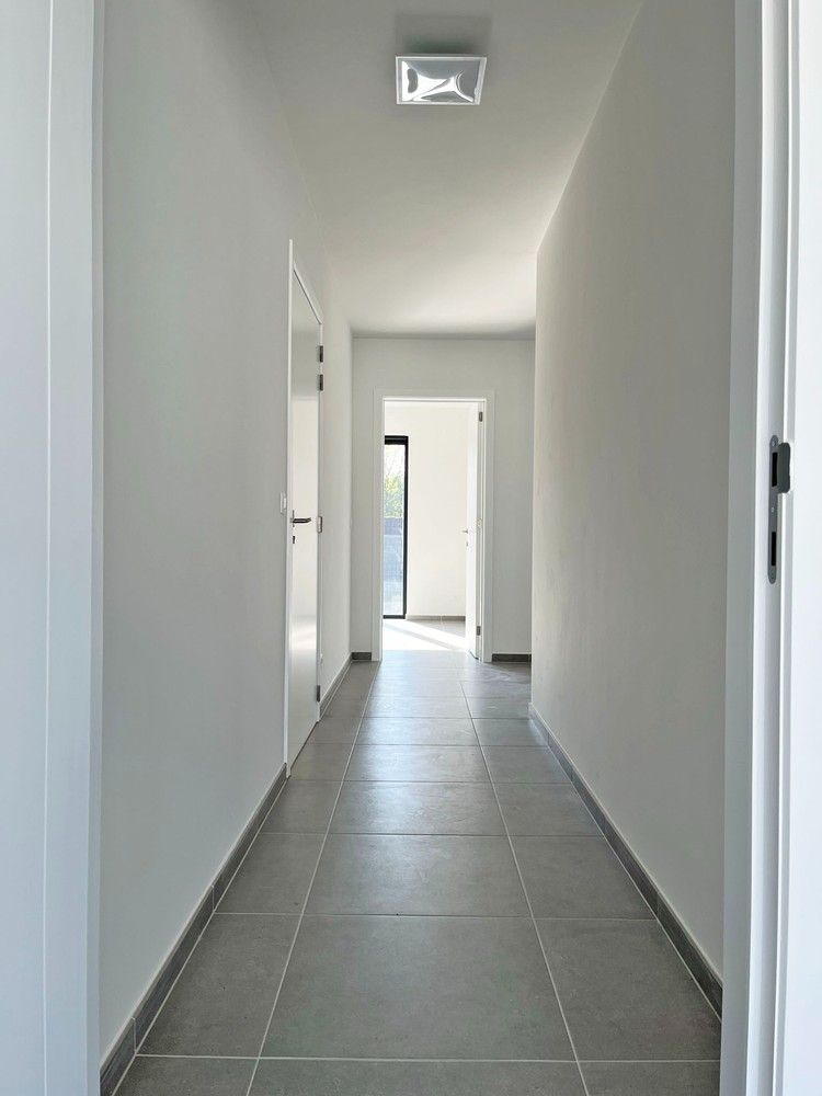 BEN-appartement met staanplaats in hartje Broechem! foto 8