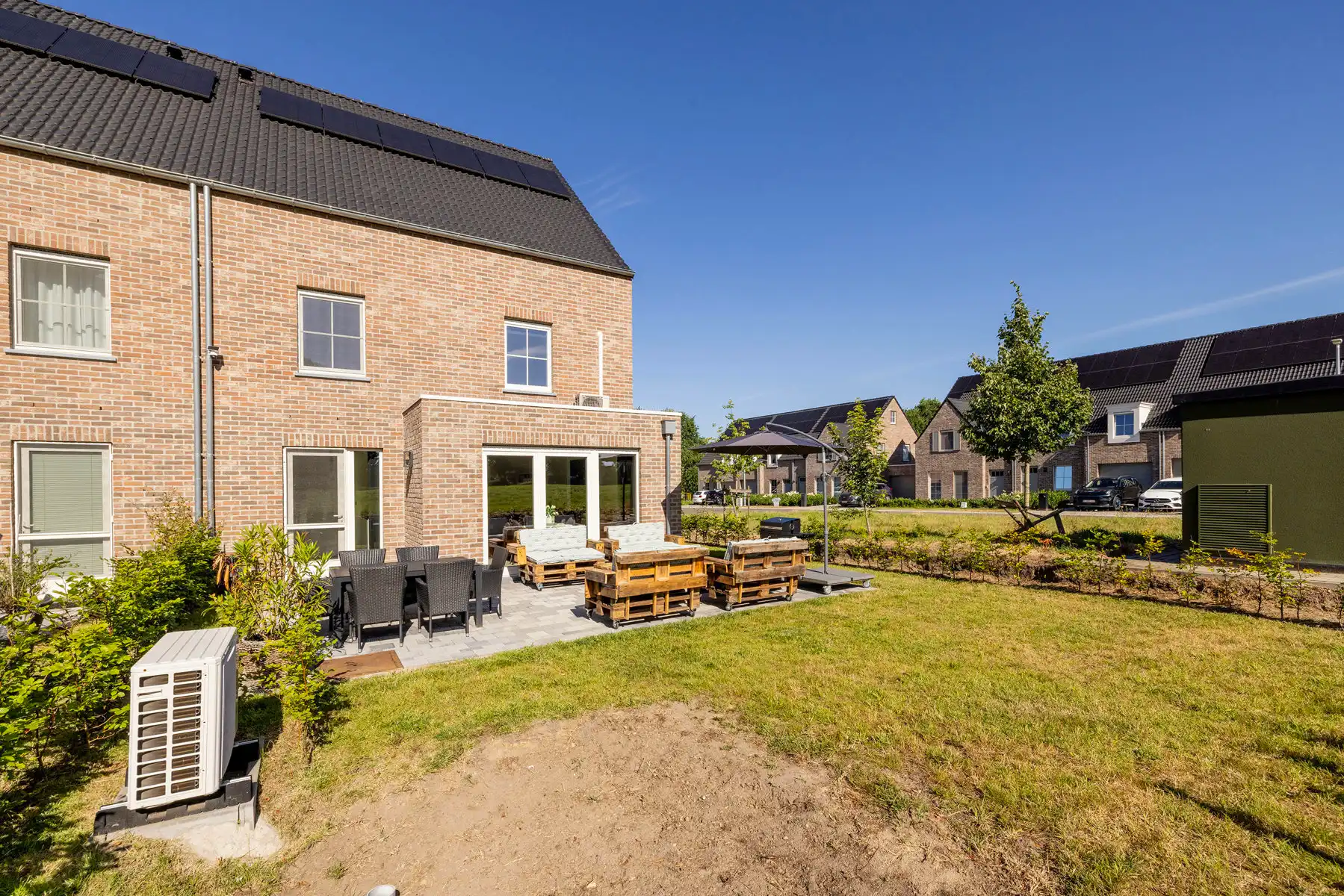 Nieuwbouwwoning (2024) met 3/4 slpks, garage en tuin foto 2