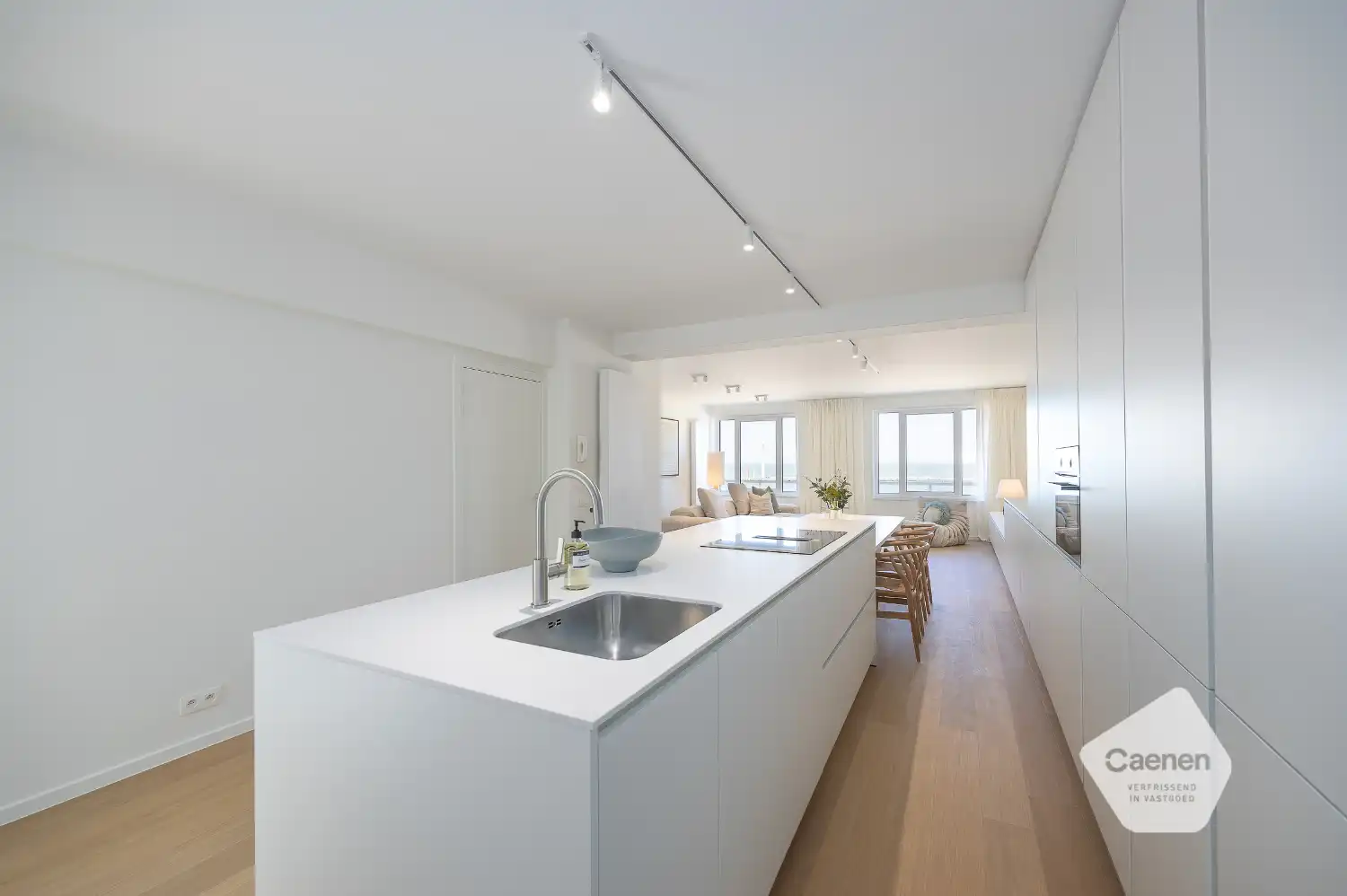 Exclusief drie slaapkamer appartement met zeezicht foto 10