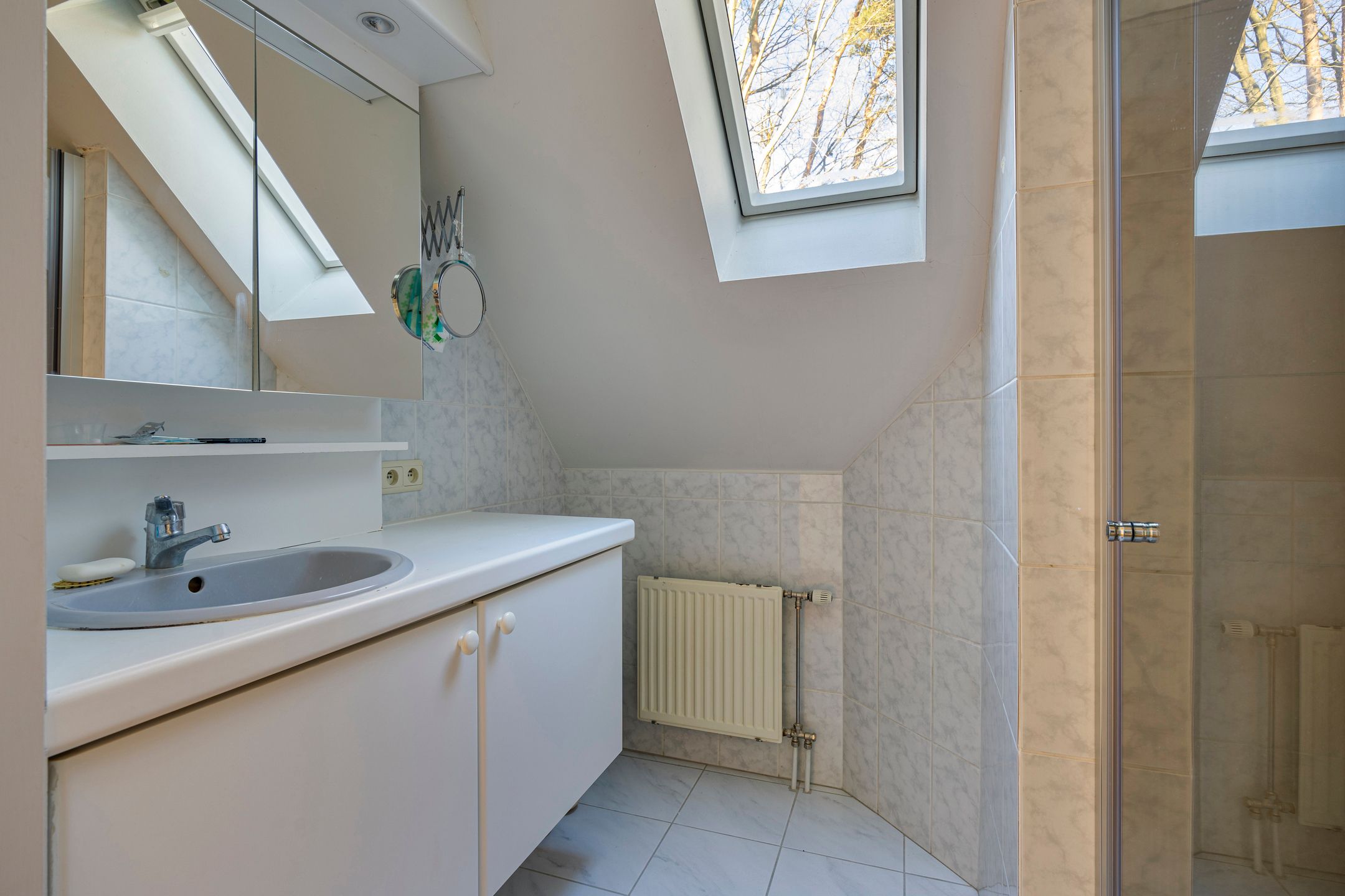 Ruime, instapklare villa op een perceel van 27 are foto 20