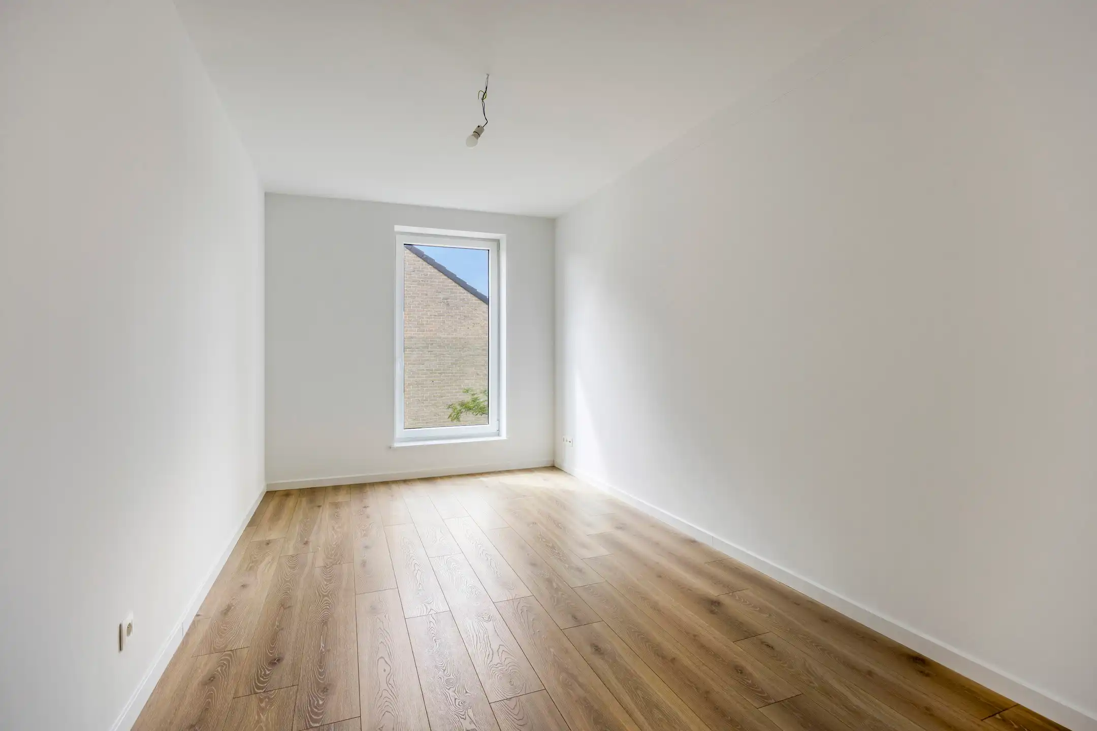 Nieuwbouwwoning met 6 slaapkamers & 3 badkamers (aan 6% btw) foto 15
