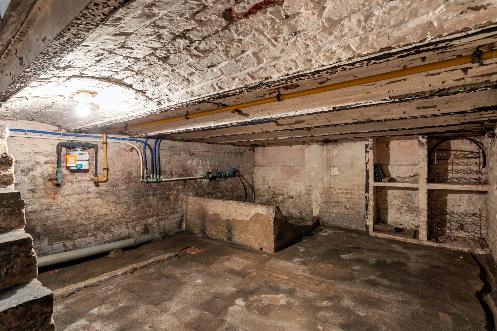 Instapklare woning met 3 slaapkamers, tuin en uitstekende ligging te Halle foto 23