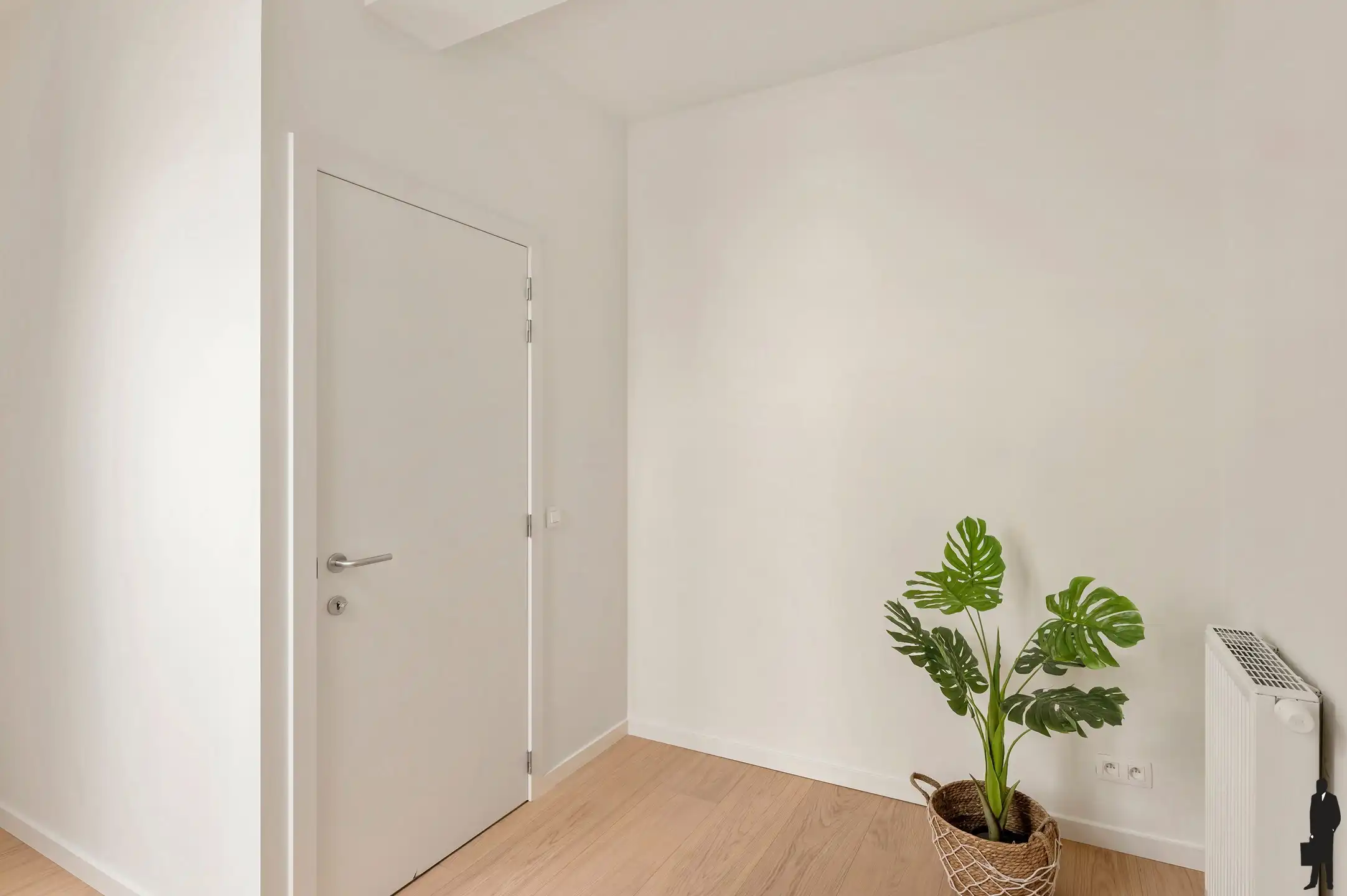 Gerenoveerd dakappartement met twee slaapkamers foto 13