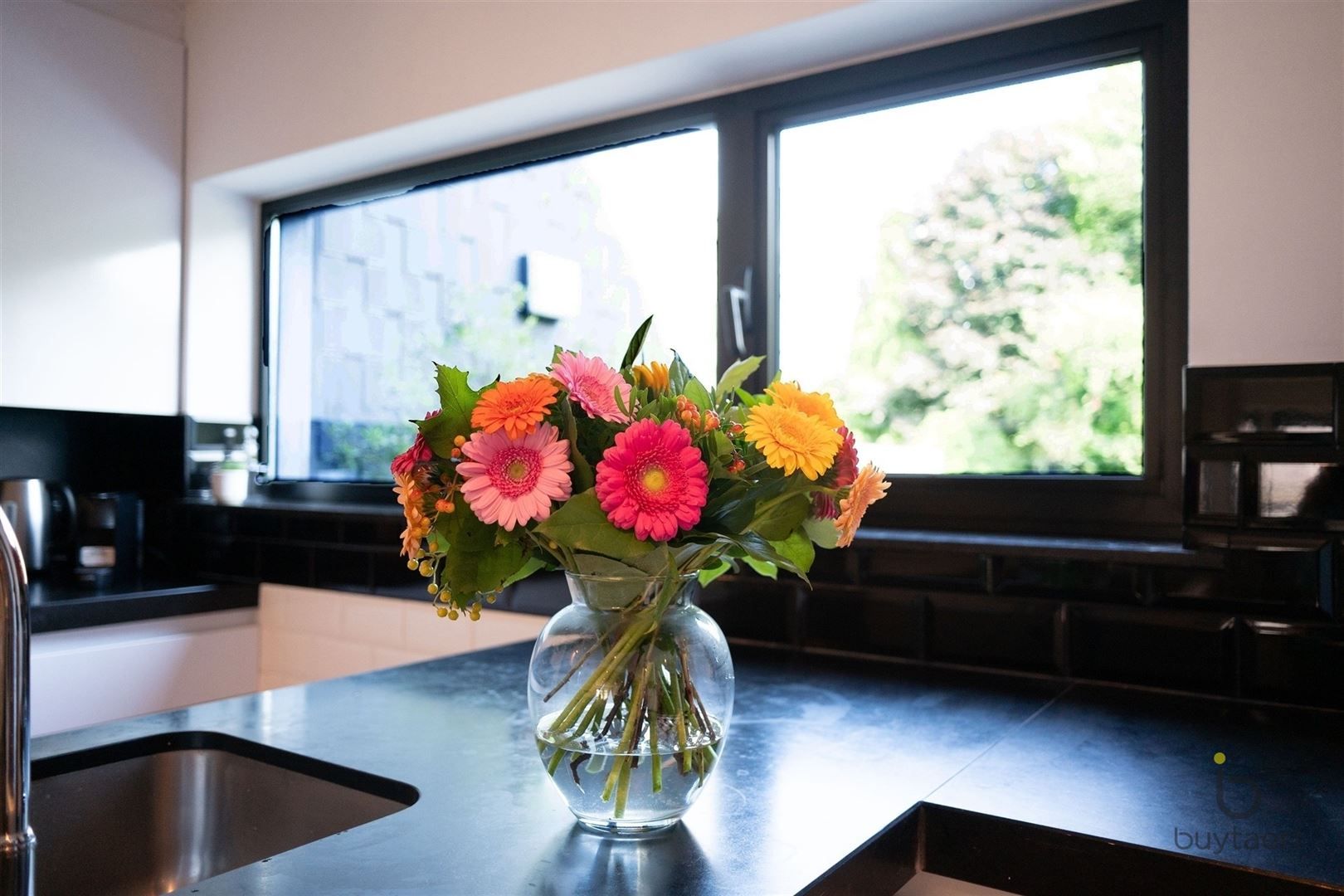 Véél ruimte, terras én tuin: lichtrijk 3 slaapkamer - triplex appartement in hartje Schilde! foto 22