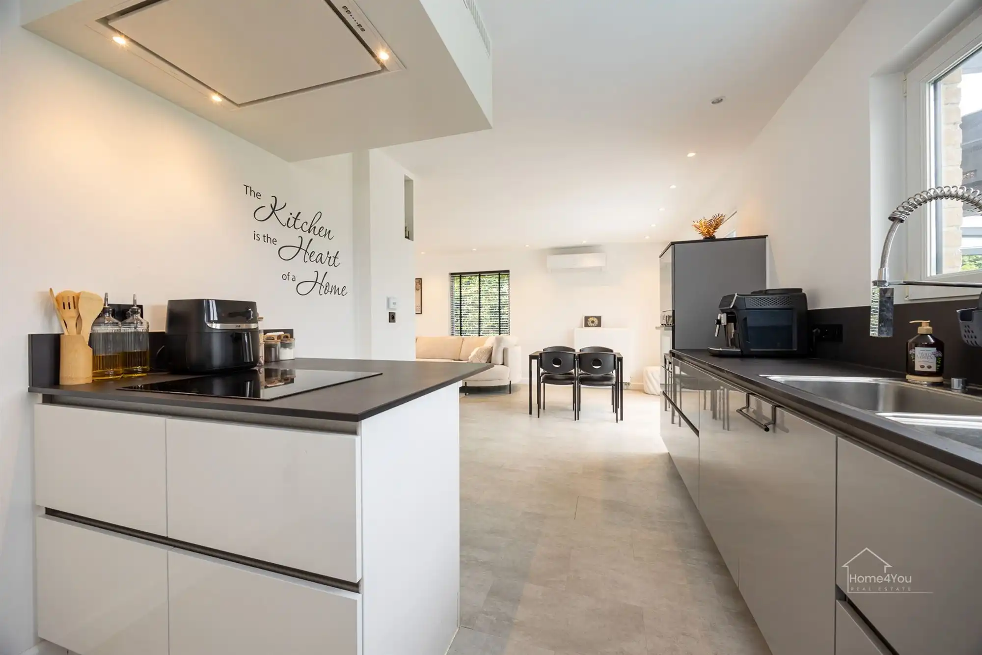 Moderne villa met 3 slaapkamers en zwembad te Waasmunster! foto 23