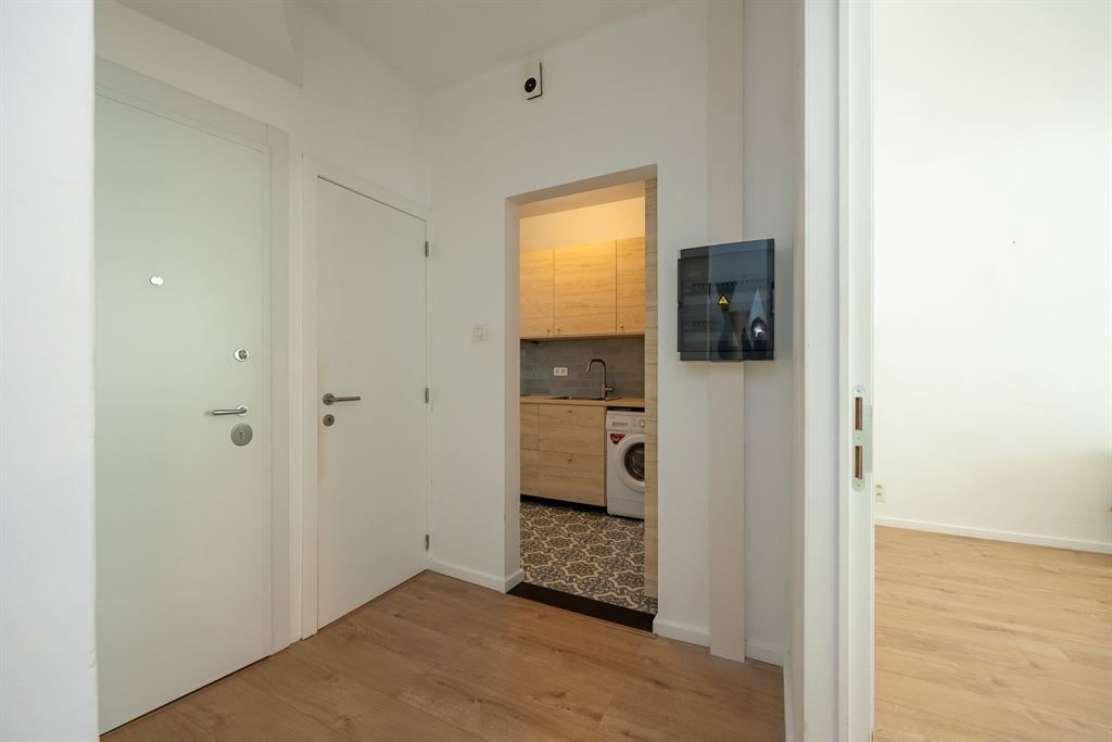 Charmant appartement met ensuite badkamer foto 6