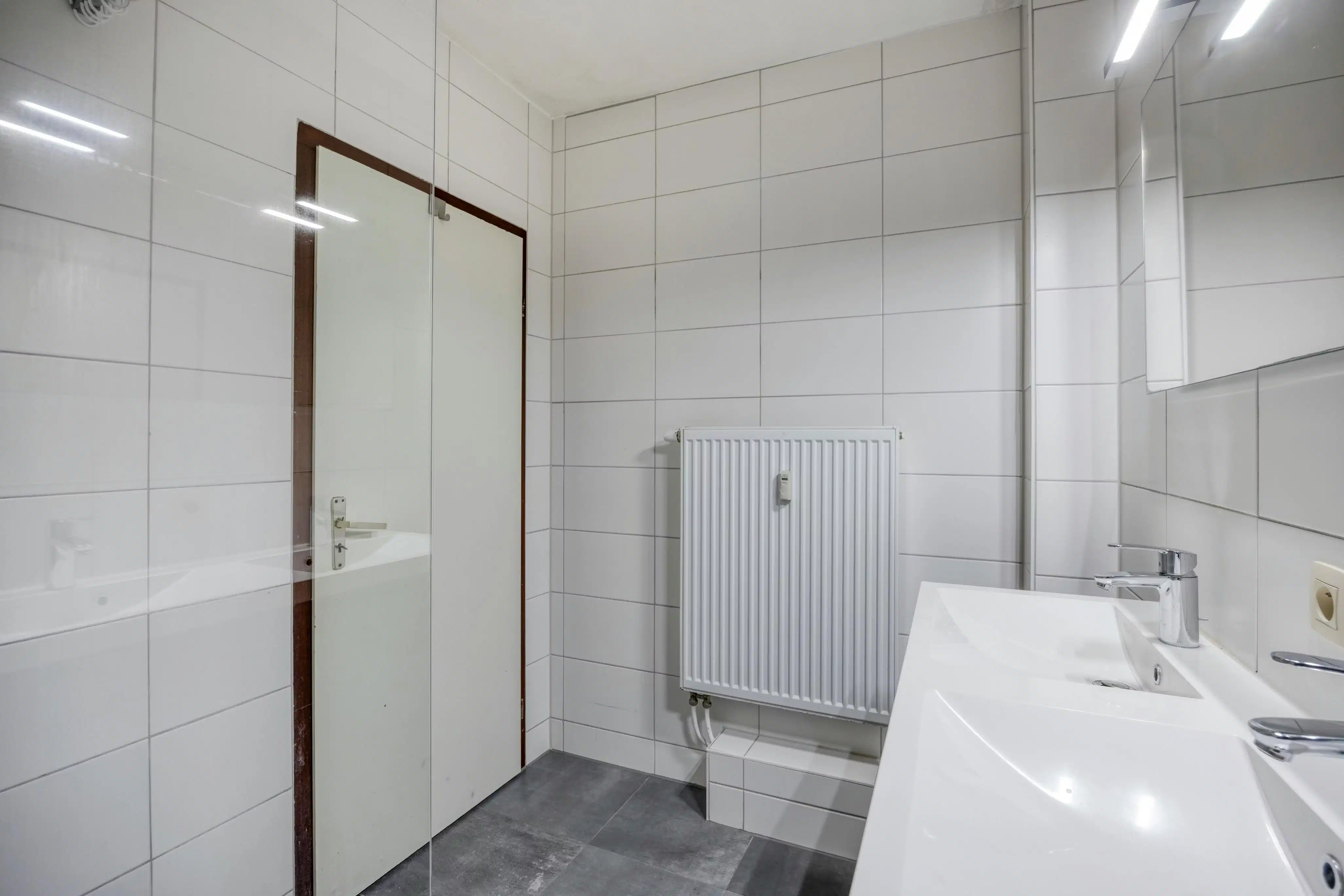 Appartement met 3 kamers en 2 terrassen te koop in Merksem foto 11