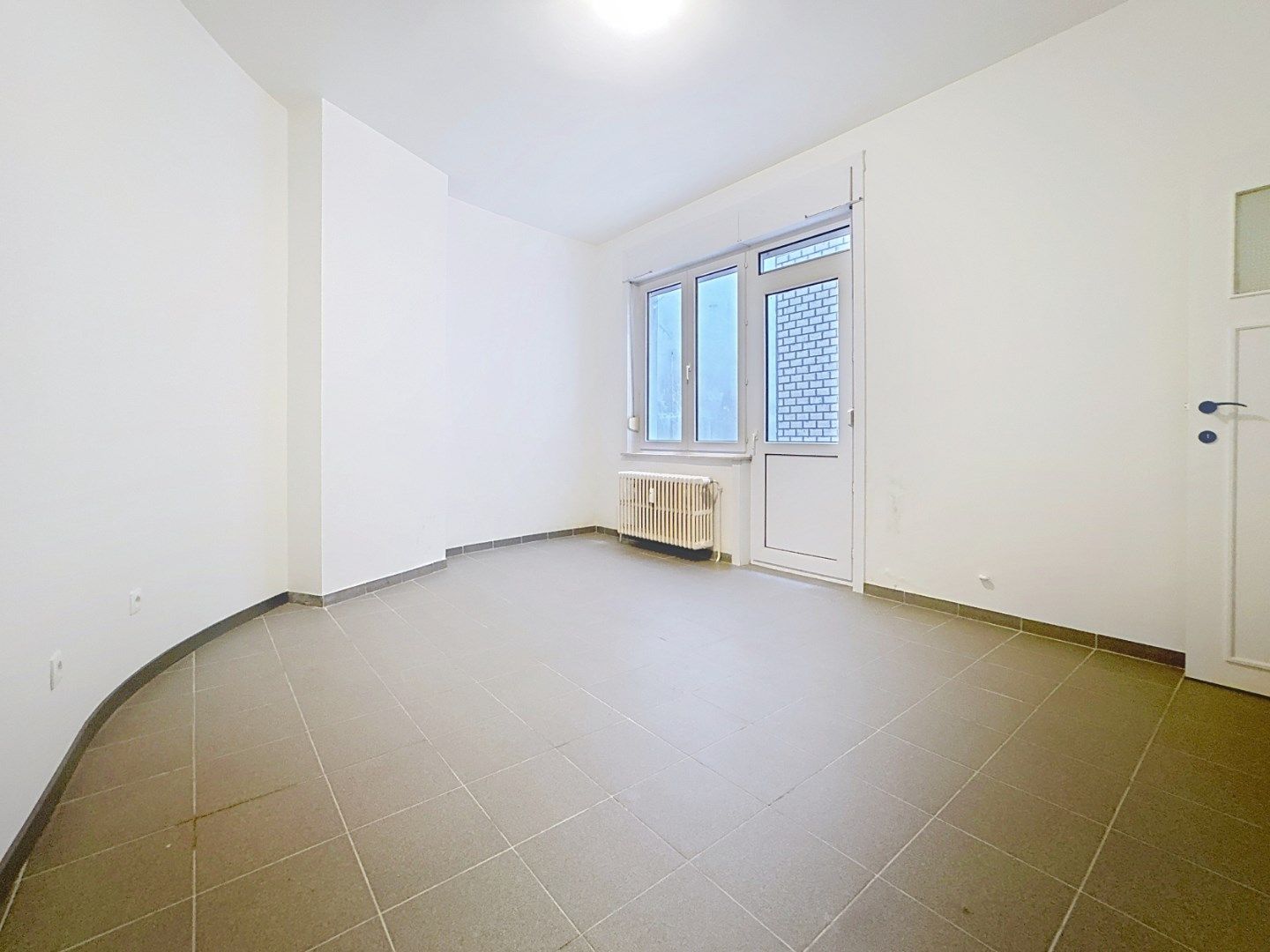 Uiterst centraal gelegen appartement van 114m² foto 8