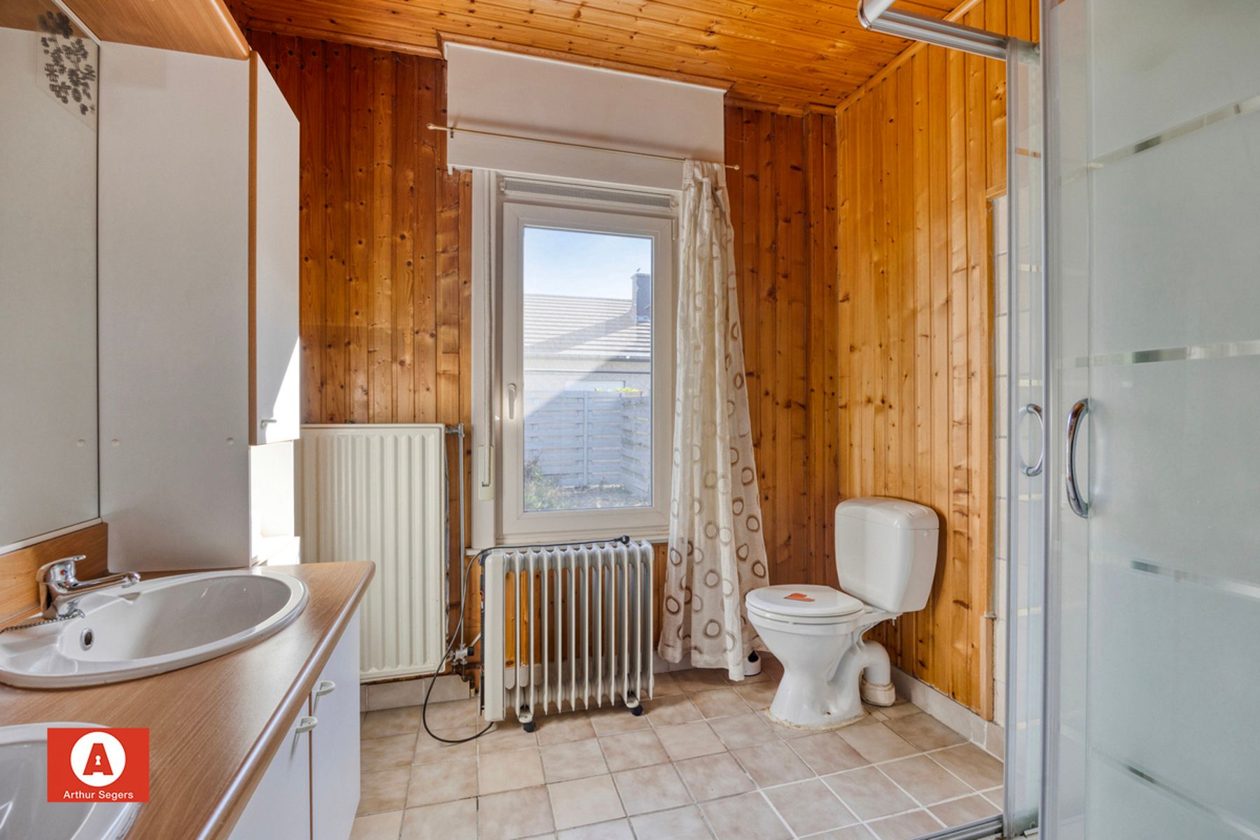 IN OPTIE - Te renoveren/op te frissen Bungalow. foto 17