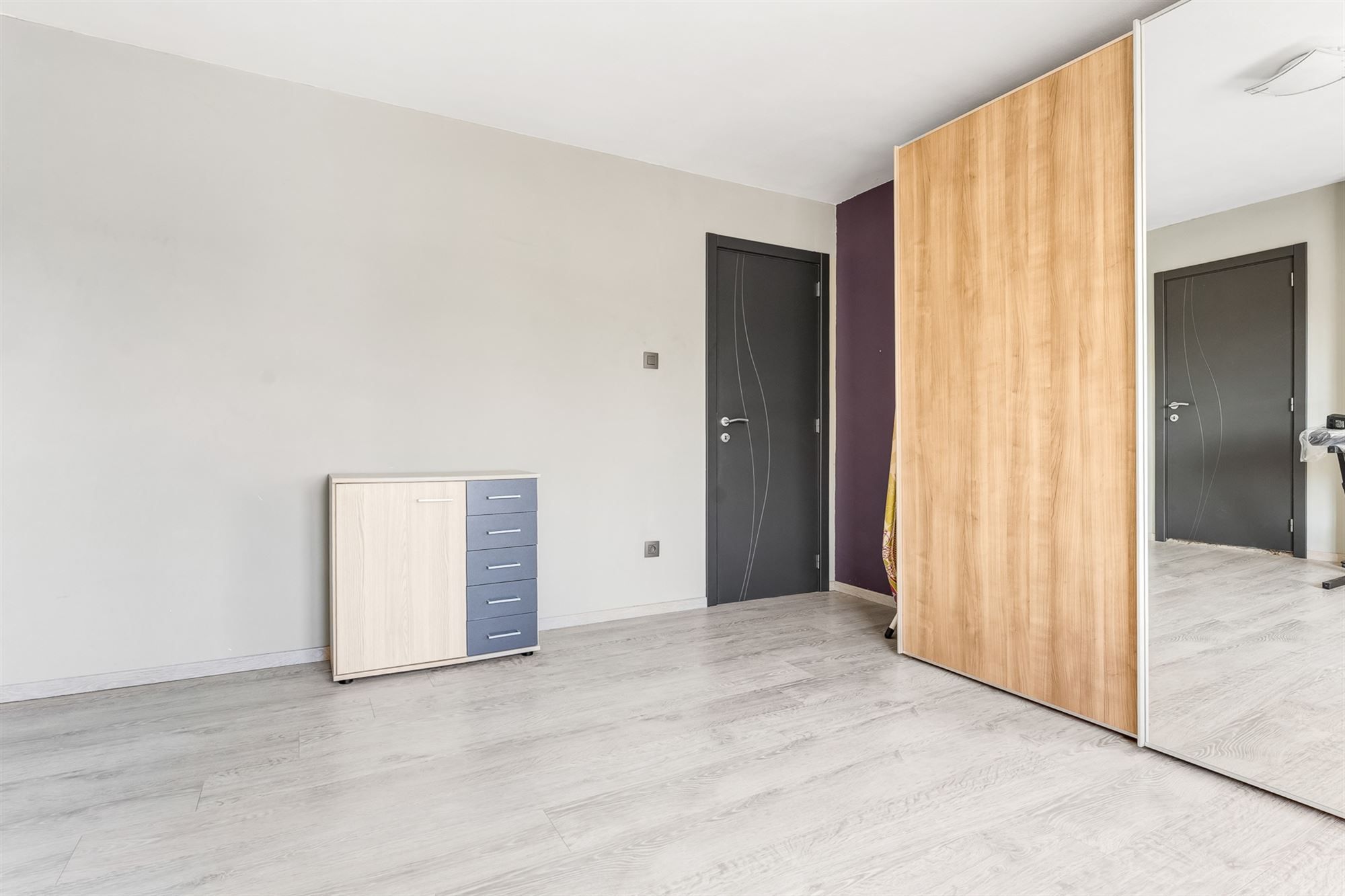 GERENOVEERDE TWEEWOONST foto 22