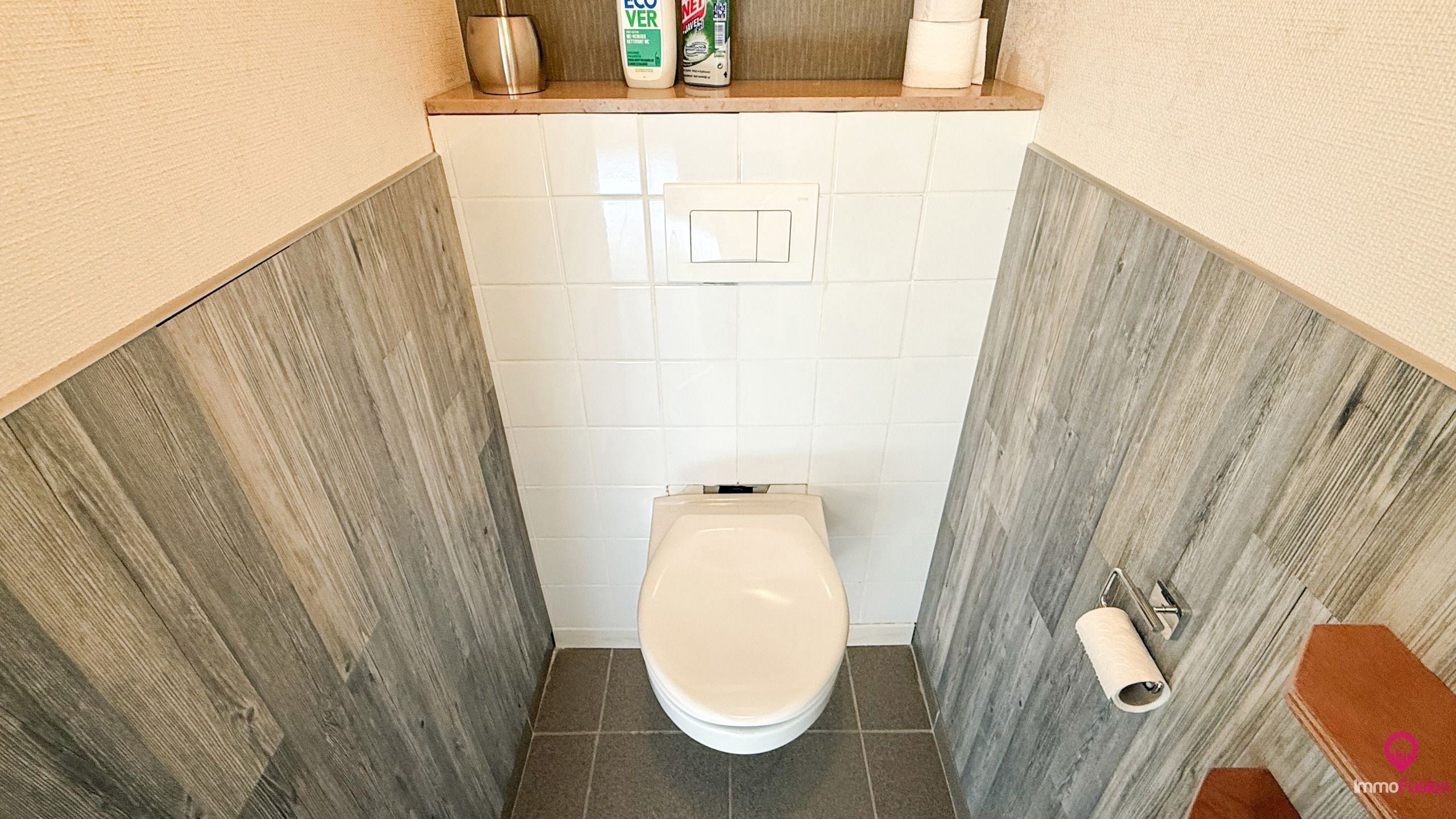 Ruime gezinswoning 4 slpks, grote kelder & werkplaats! foto 10