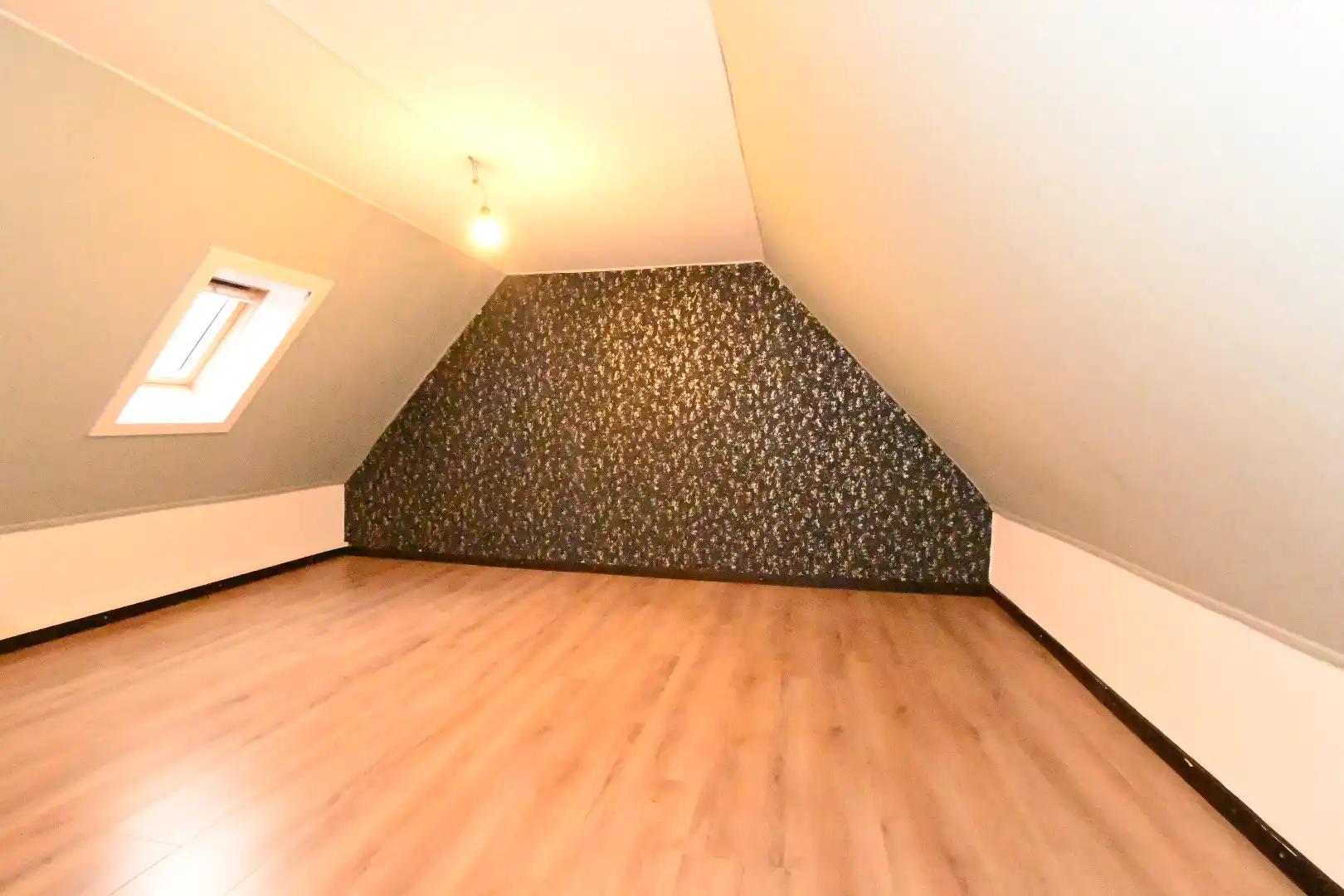 Rustig gelegen woning met tuin  foto 12