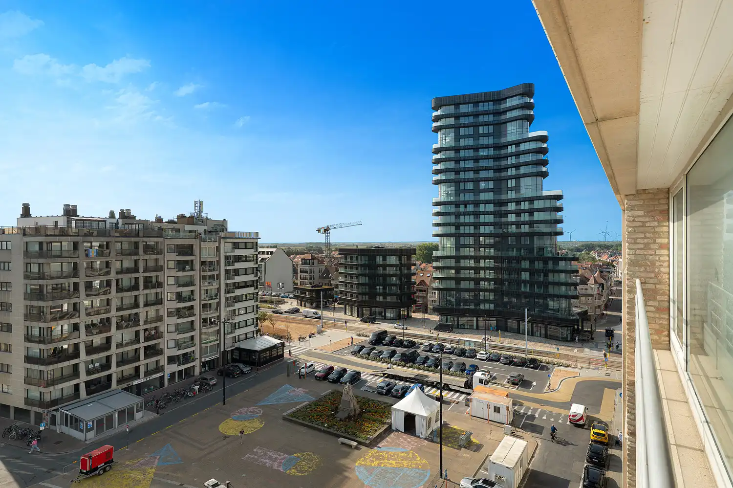 Exclusief duplexappartement met riant zonneterras en panoramisch zeezicht aan het Heldenplein foto 7