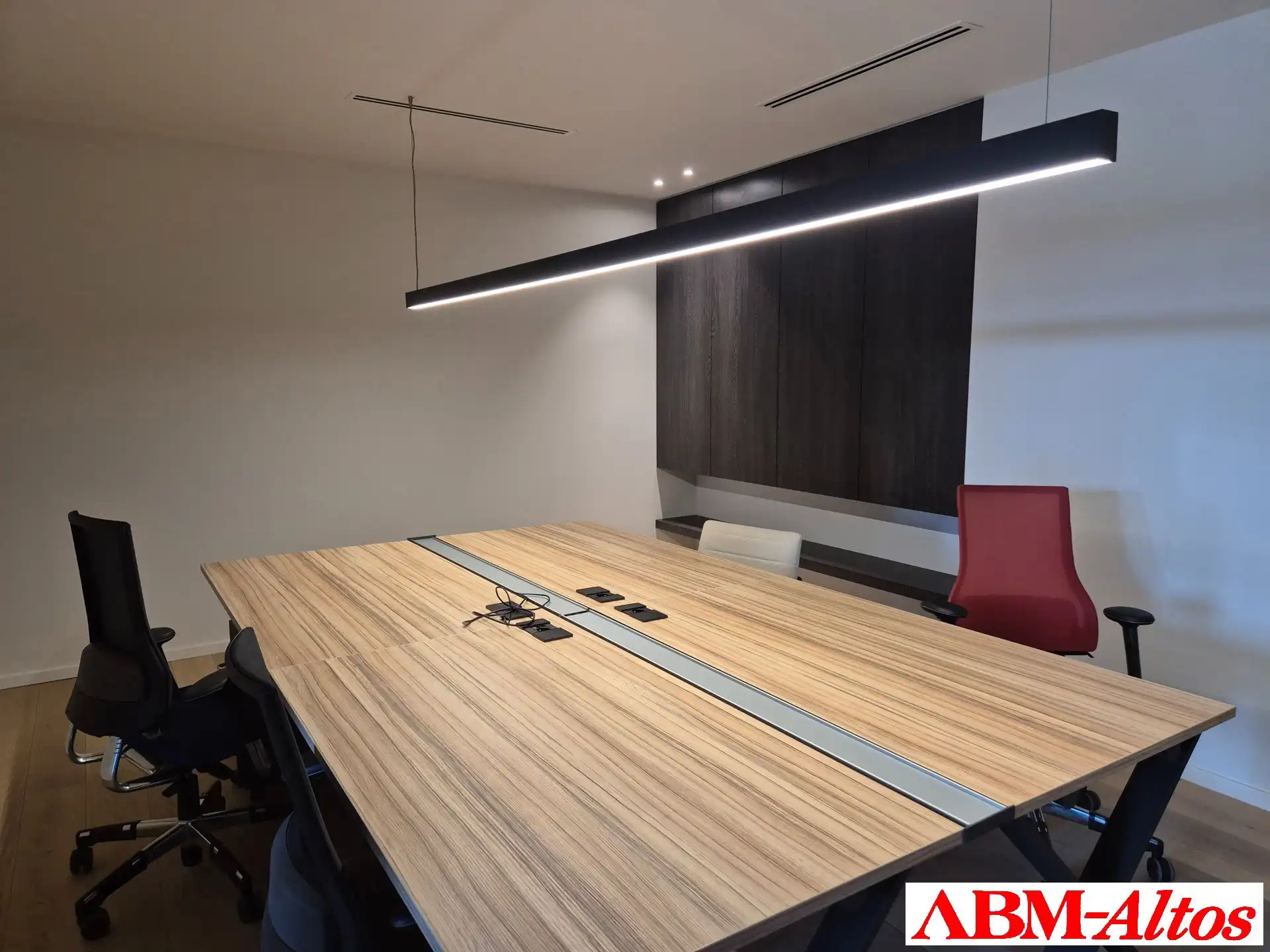 Herent: Exclusieve kantoorruimte te koop foto 2