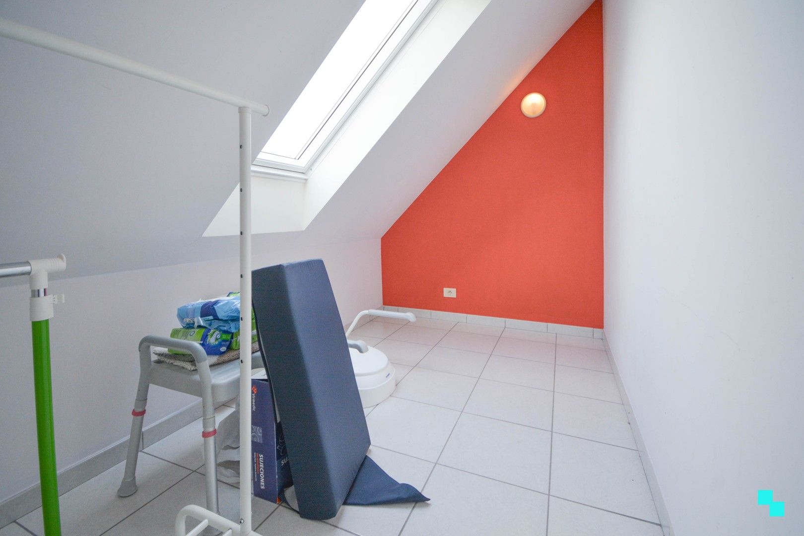 1-slaapkamer appartement met garagebox in dorpskern Gits foto 20