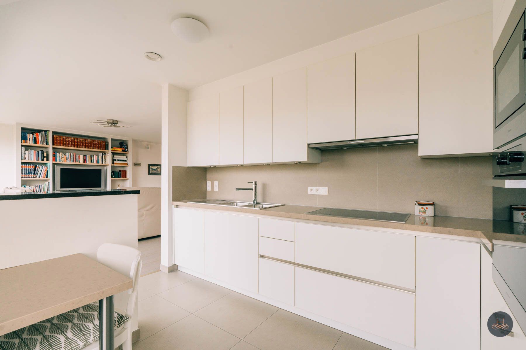 Prachtige penthouse met garage op toplocatie in Putte foto 8