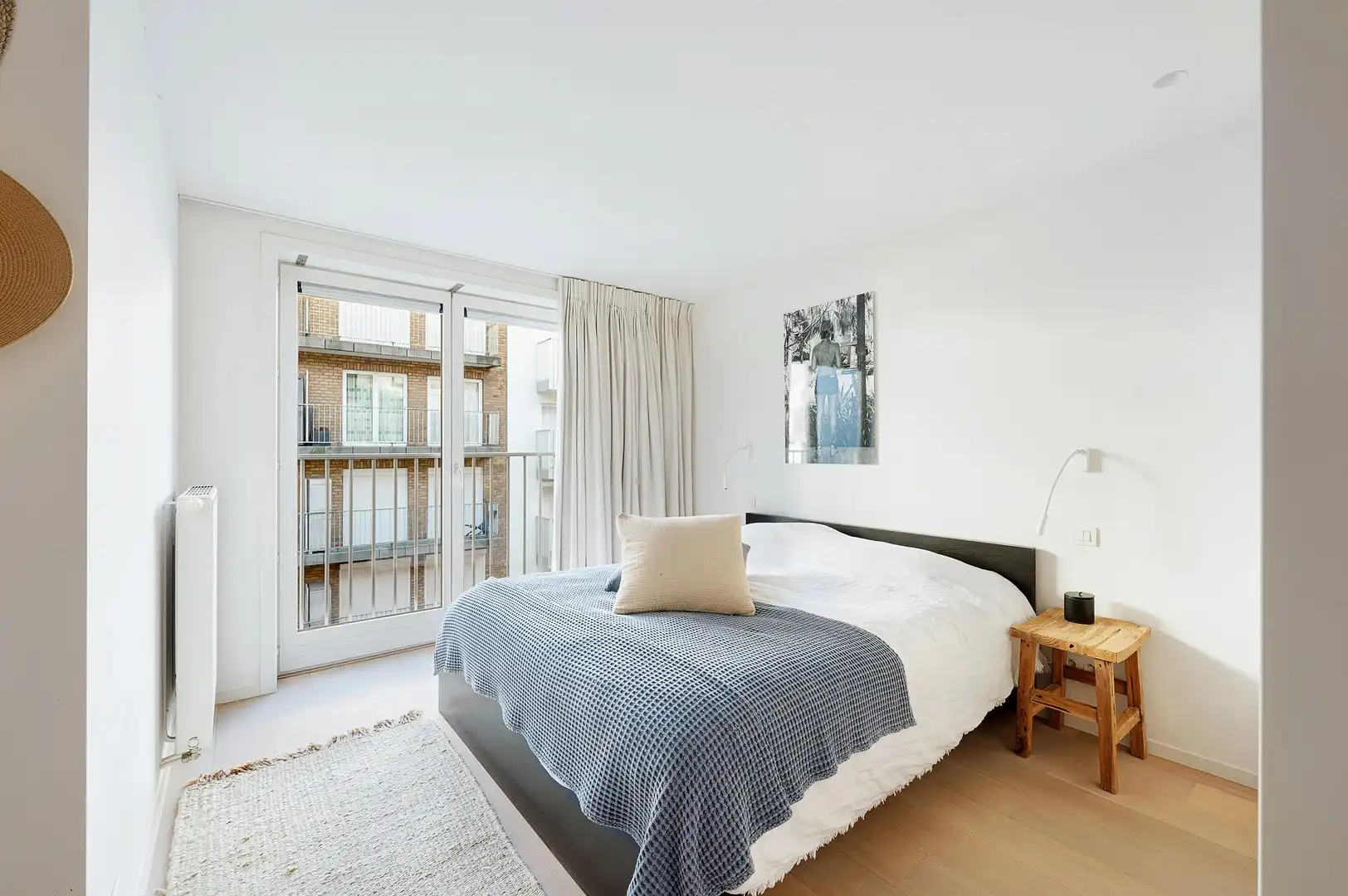 Ruim 4-slaapkamerappartement vlakbij de zee en RBSC in Duinbergen. foto 26