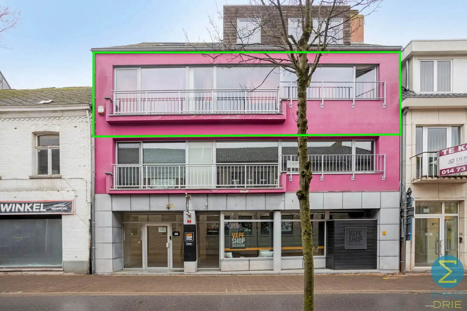 Appartement te koop foto {{pictureIndex}}