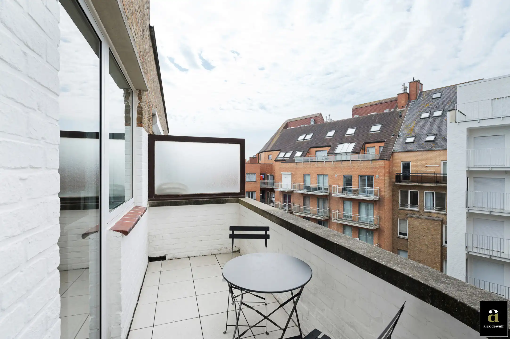 Ruim appartement met zijdelings zeezicht, gelegen vlak bij het Casino Knokke. foto 19