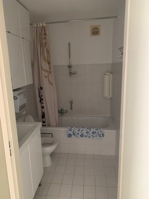 Gemeubeld appartement met 1 slaapkamer foto 9