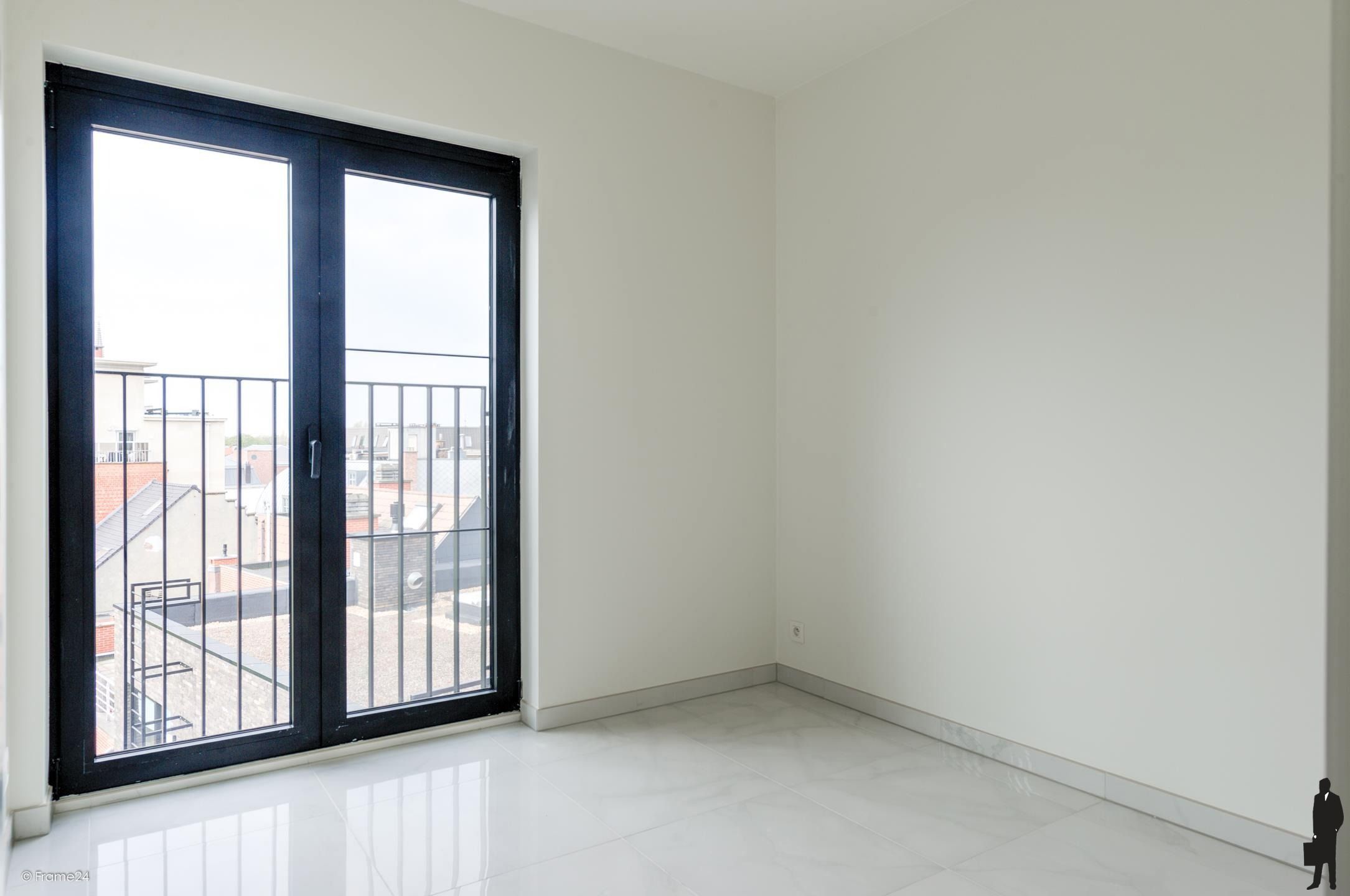 Luxueuze penthouse met terras in hartje Antwerpen. foto 18