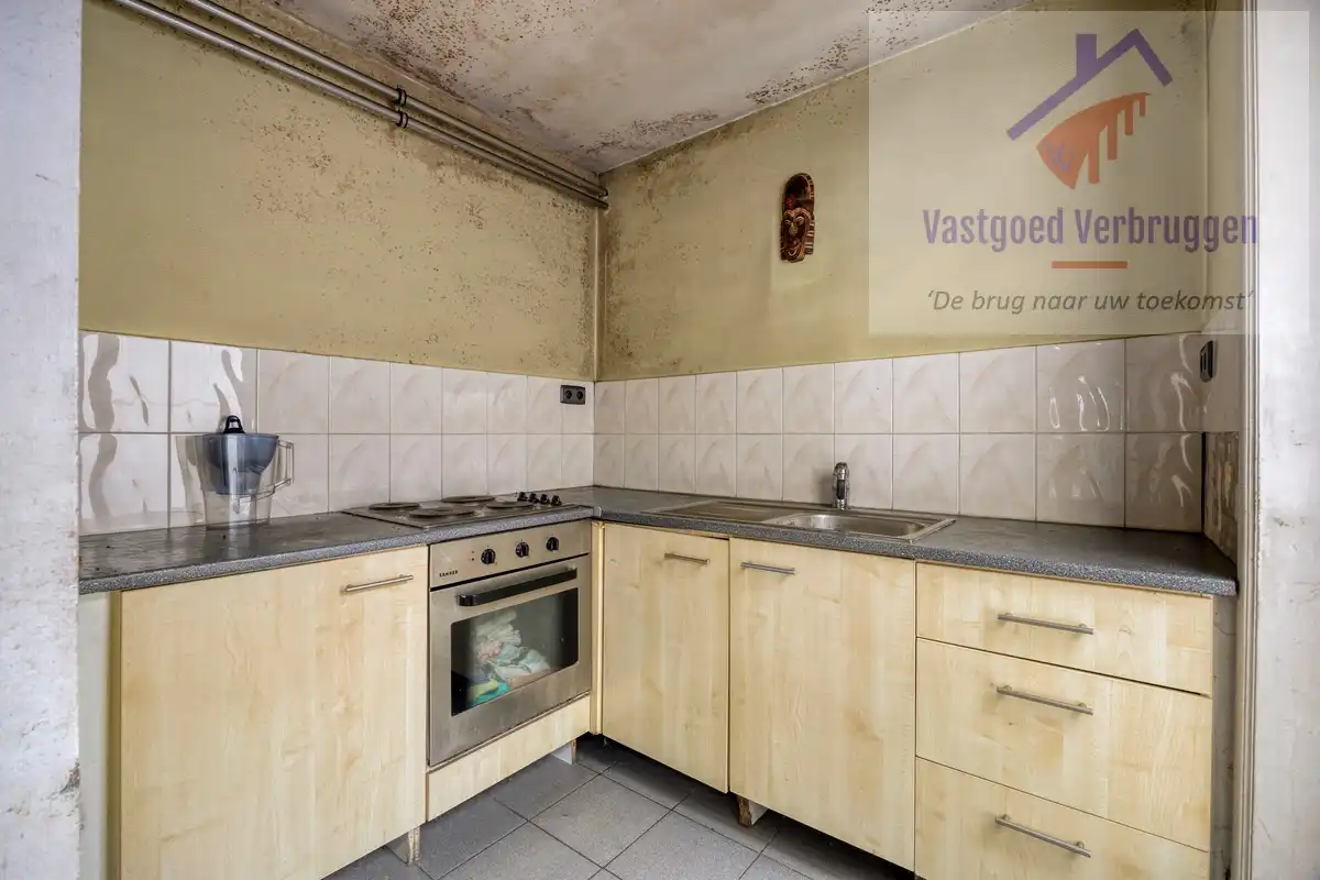 Te renoveren solide woning met prachtige stadstuin op toplocatie in centrum Aalst foto 13