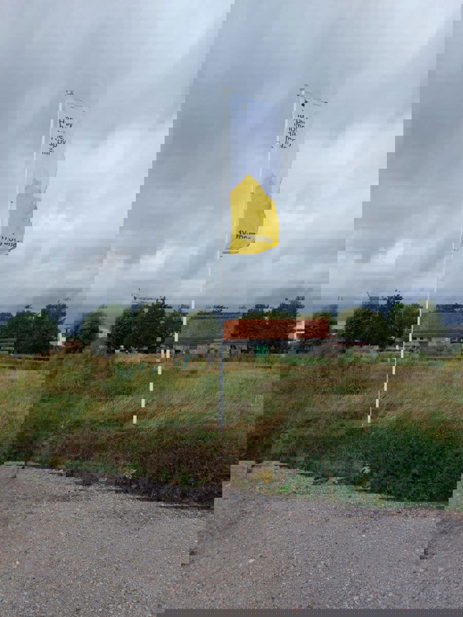 Grond te koop foto {{pictureIndex}}