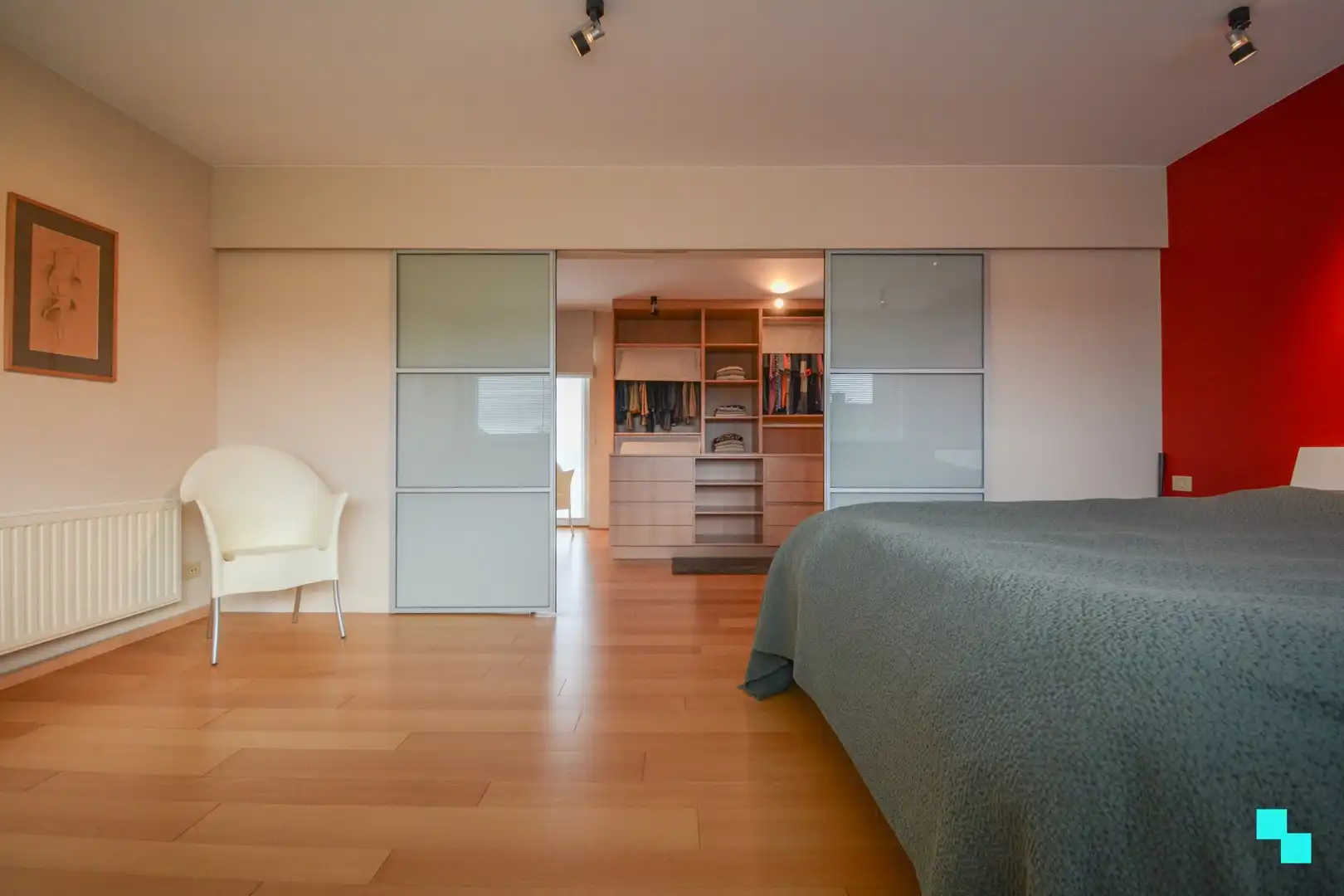 Bijzonder lichtrijke en verrassend ruime villa te Hooglede foto 22