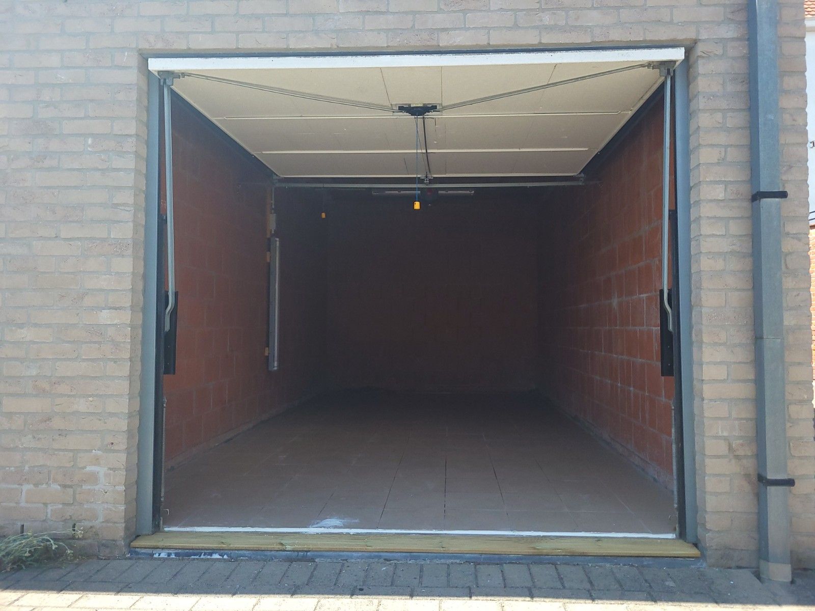Garage te huur centrum Deinze foto 7