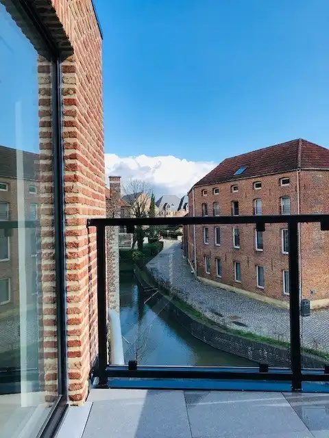 Luxe DAKAPP te Diest : 1 slpk, 2 terrassen, mezzanine foto 3