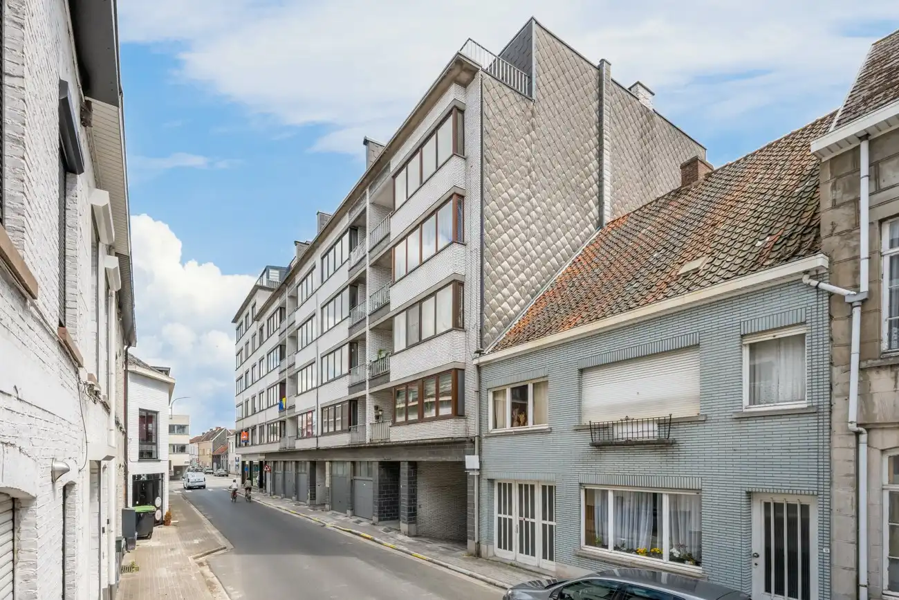 1-kamer dakappartement - CENTRUMligging aan Heldenlaan!  foto 8