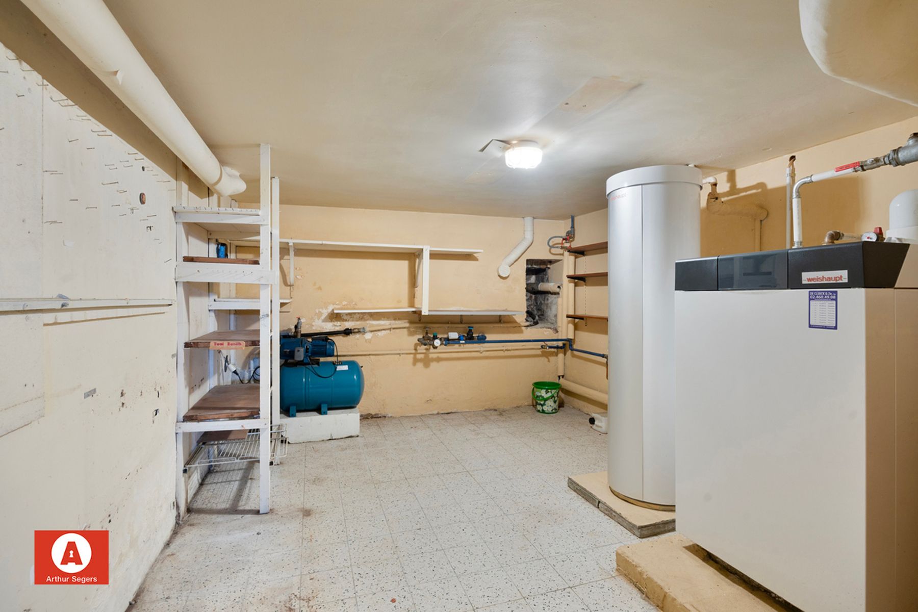 Te renoveren bungalow op rustige locatie foto 24