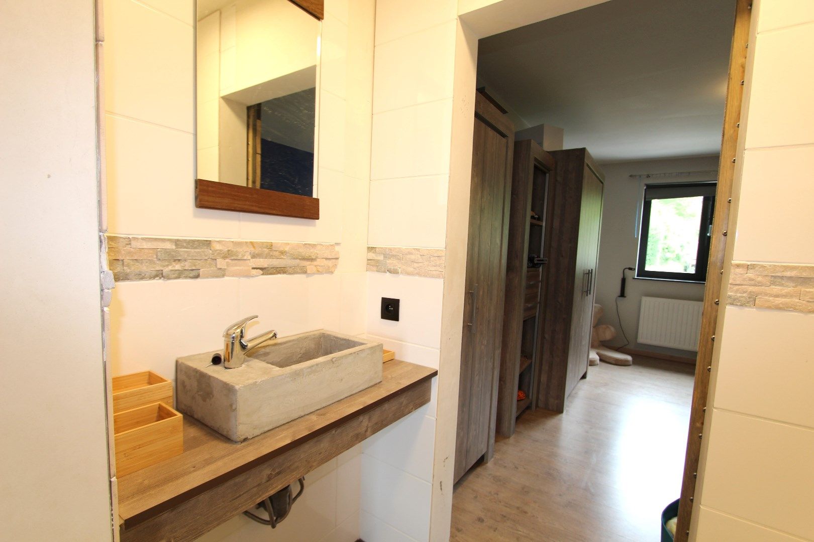 RECENTE WONING MET 5 SLAAPKAMERS EN GROTE TUIN foto 23