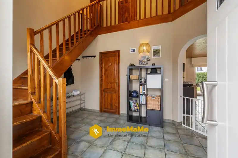 RUIME HALFOPEN BEBOUWING MET 4 SLAAPKAMERS TE KOOP IN LOKEREN foto 4