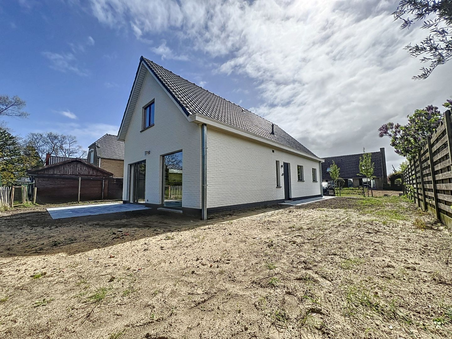 Gerenoveerde gezinswoning in het rustige Oostduinkerke foto 8