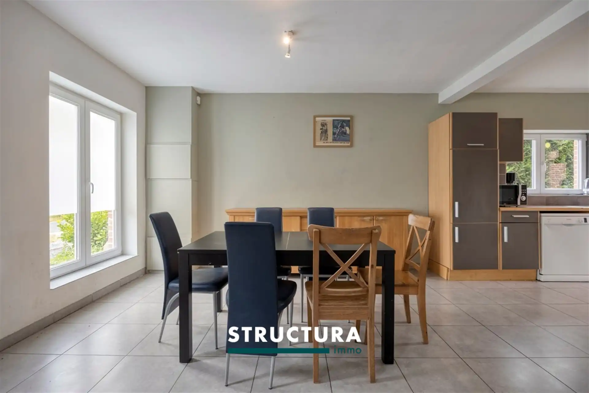 Unieke woning met polyvalent bijgebouw foto 7