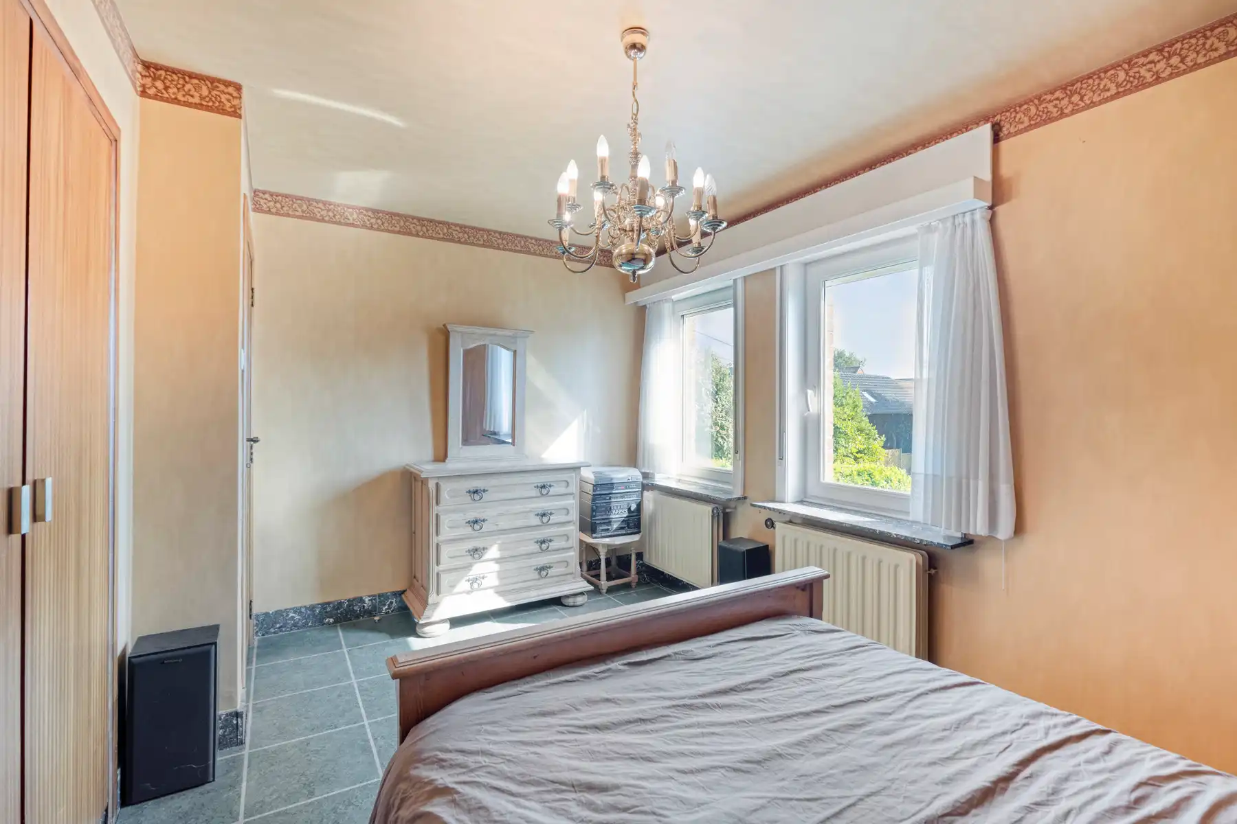 Te renoveren villa met prachtig uitzicht! foto 12