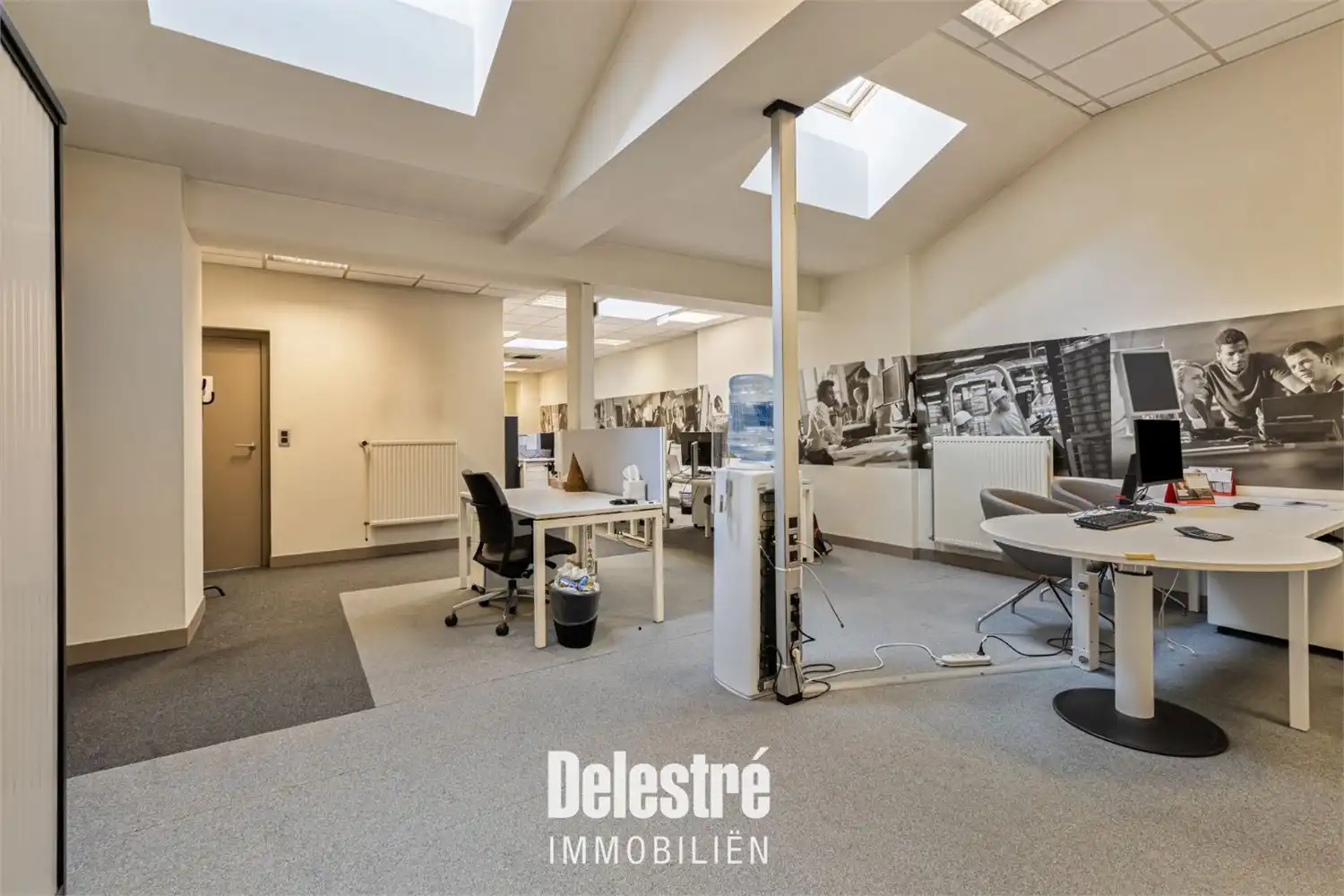 RUIME HANDELSEIGENDOM TOPLOCATIE HOPMARKT foto 9