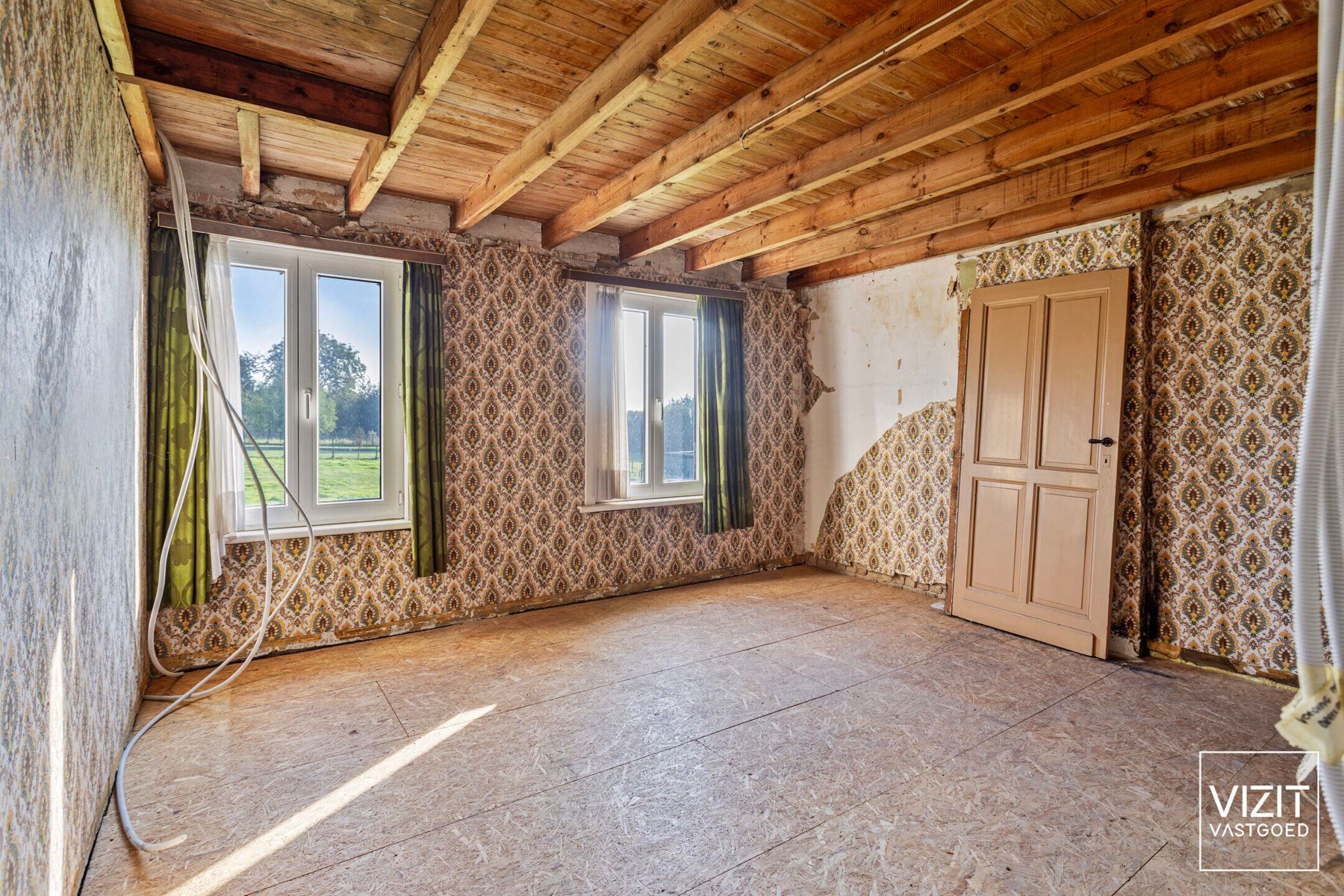 Te renoveren woonhuis met 3 slaapkamers foto 11